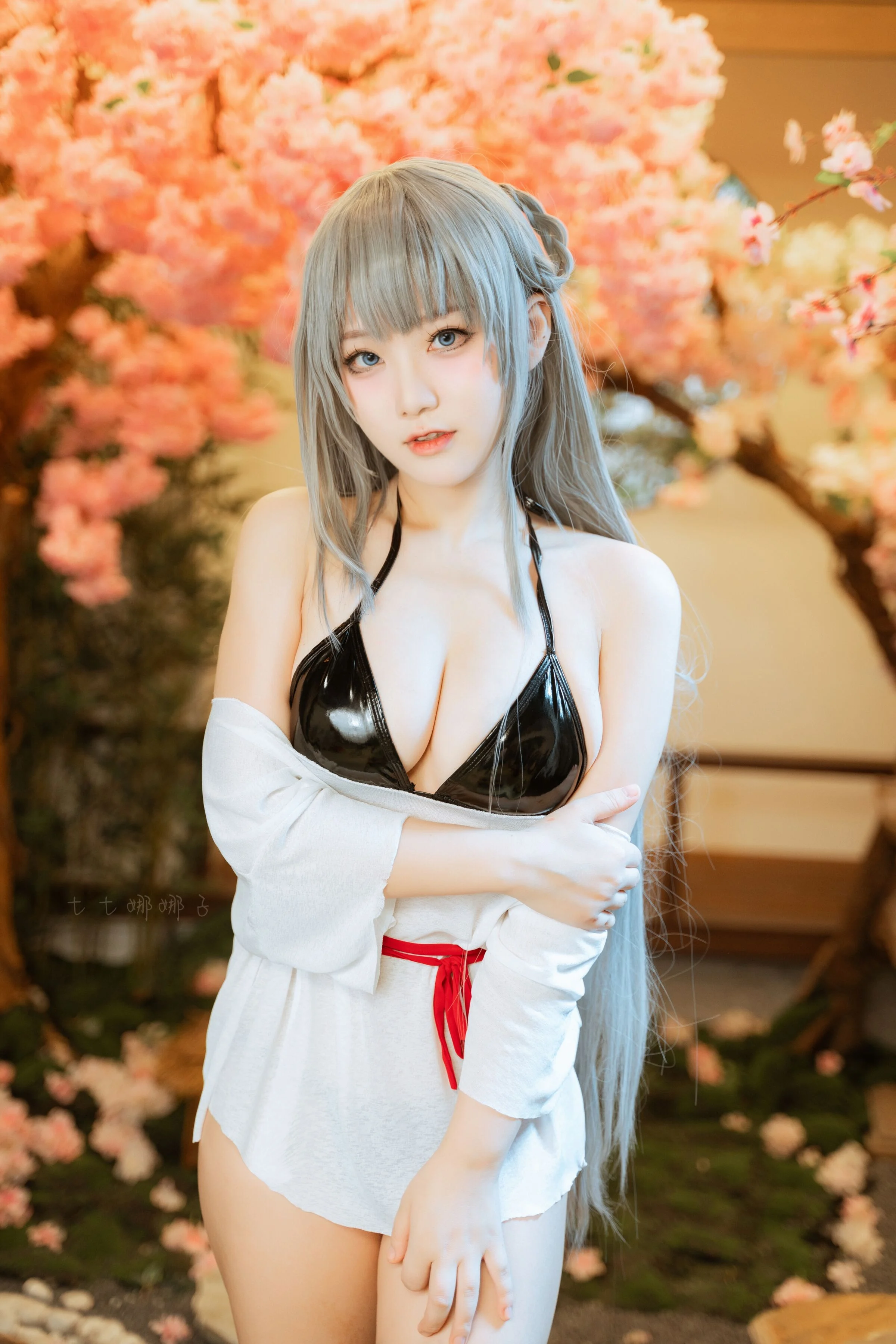 Đọc truyện hentai Tuyển tập Albums siêu phẩm Cosplay - Chap 221 - Qiqi Nanazi Mainz