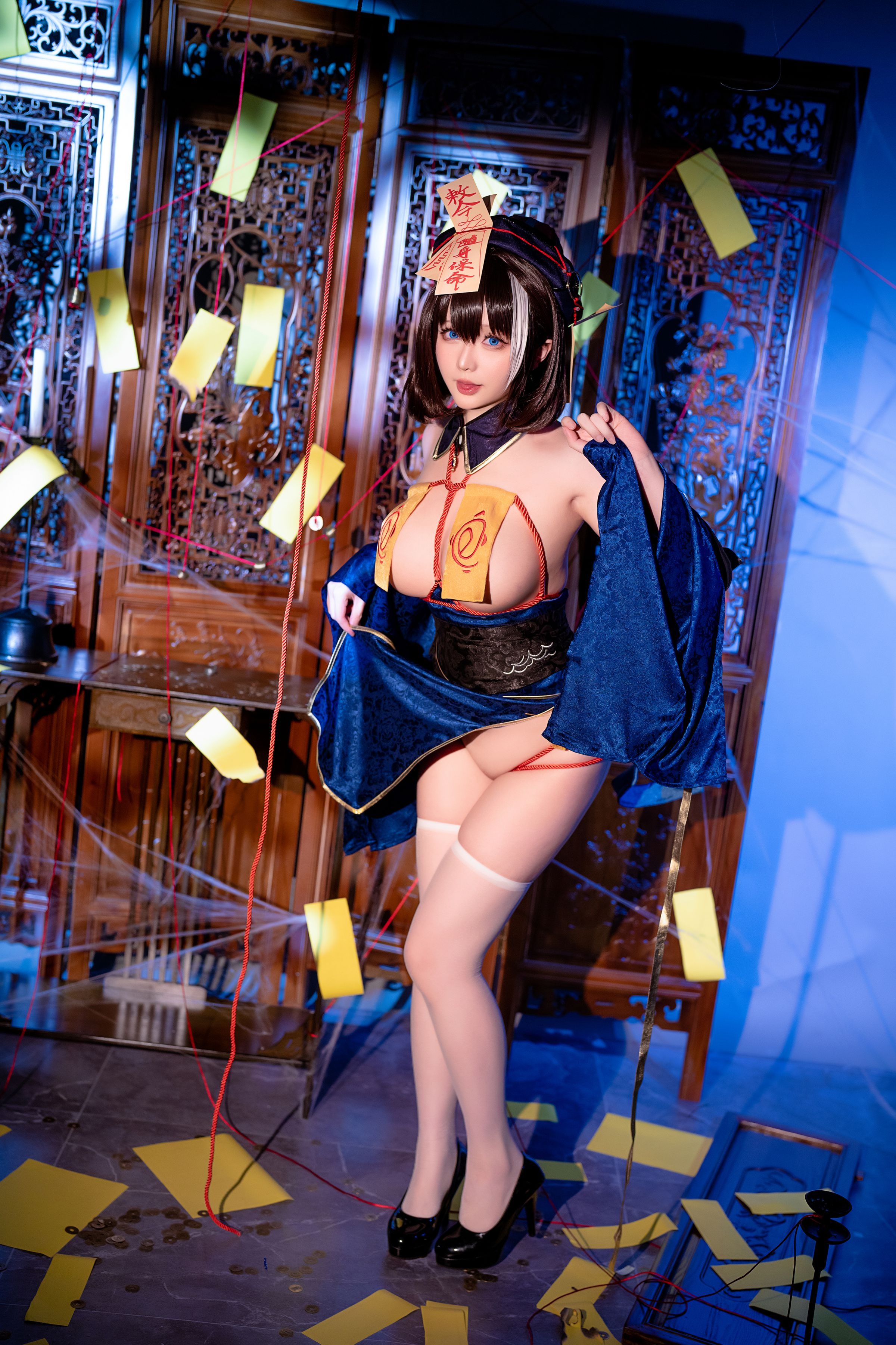 Đọc truyện hentai Tuyển tập Albums siêu phẩm Cosplay - Chap 25 - Chi Chi Halloween