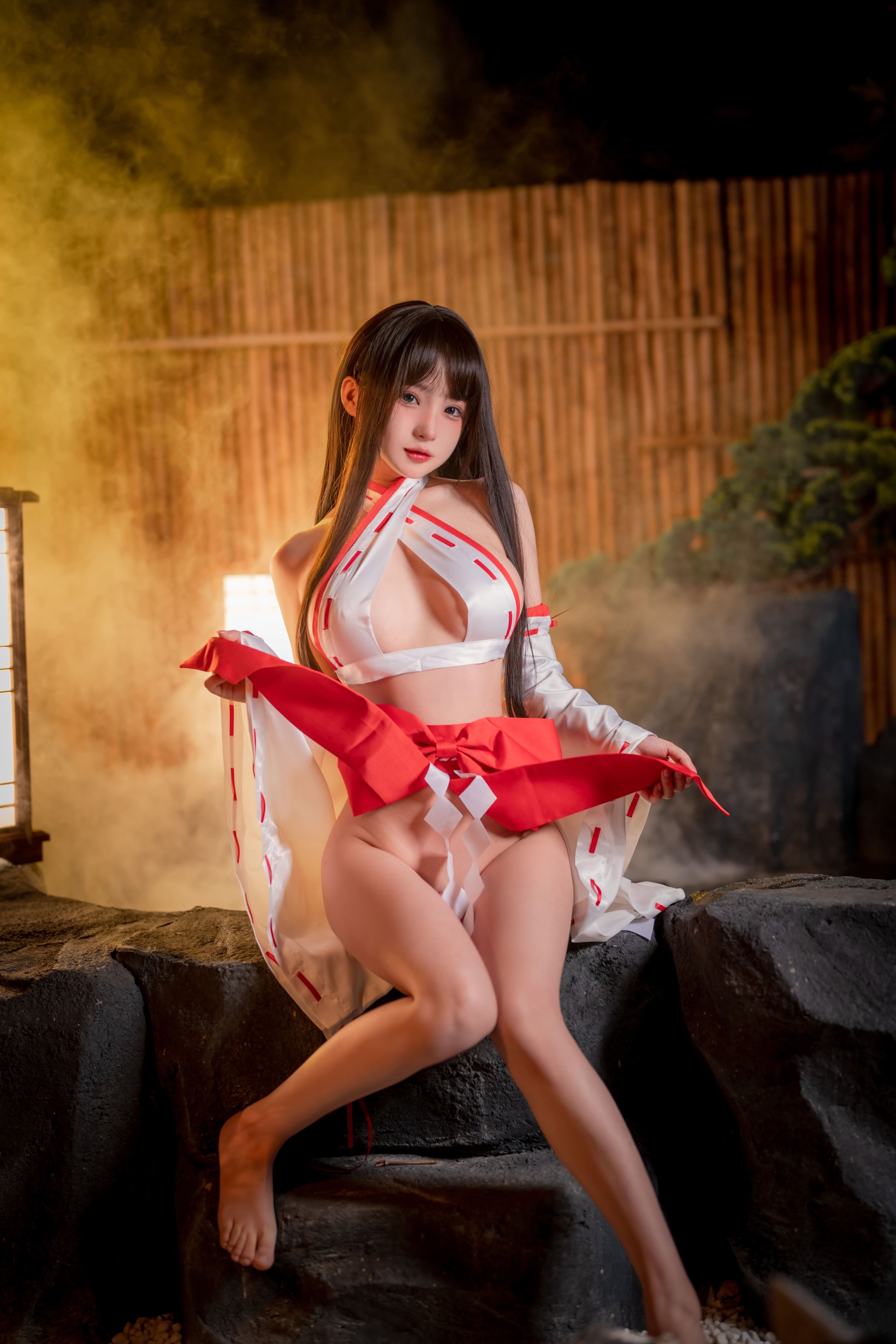 Đọc truyện hentai Tuyển tập Albums siêu phẩm Cosplay - Chap 648 - [Sakurai Ningning] Holy Miko