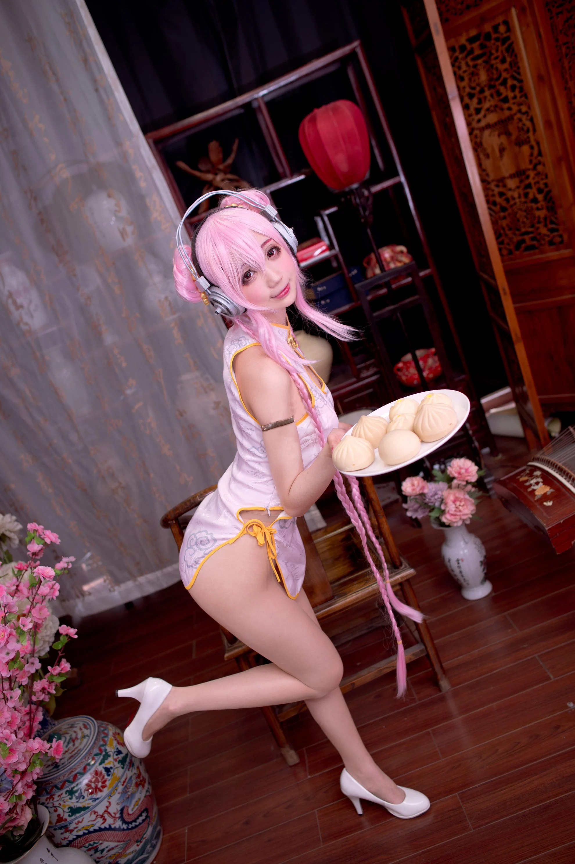 Đọc truyện hentai Tuyển tập Albums siêu phẩm Cosplay - Chap 885 - Zhou Ji is a cute rabbit NO.030 Cheongsam Sony