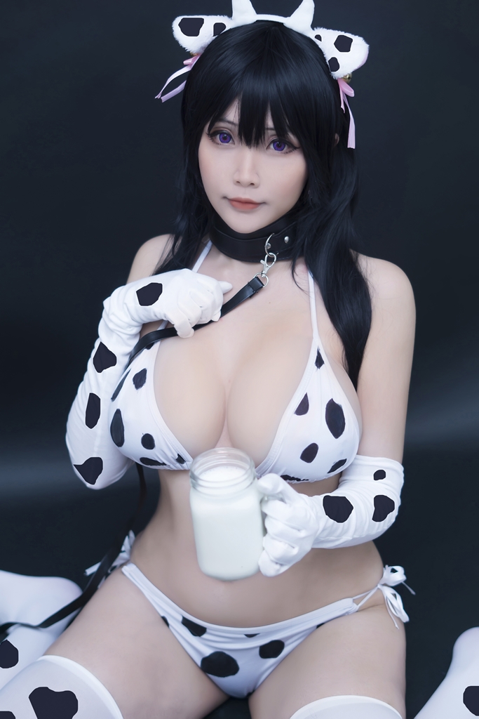 Đọc truyện hentai Tuyển tập Albums siêu phẩm Cosplay - Chap 347 - Hana Bunny – Cow Bikini