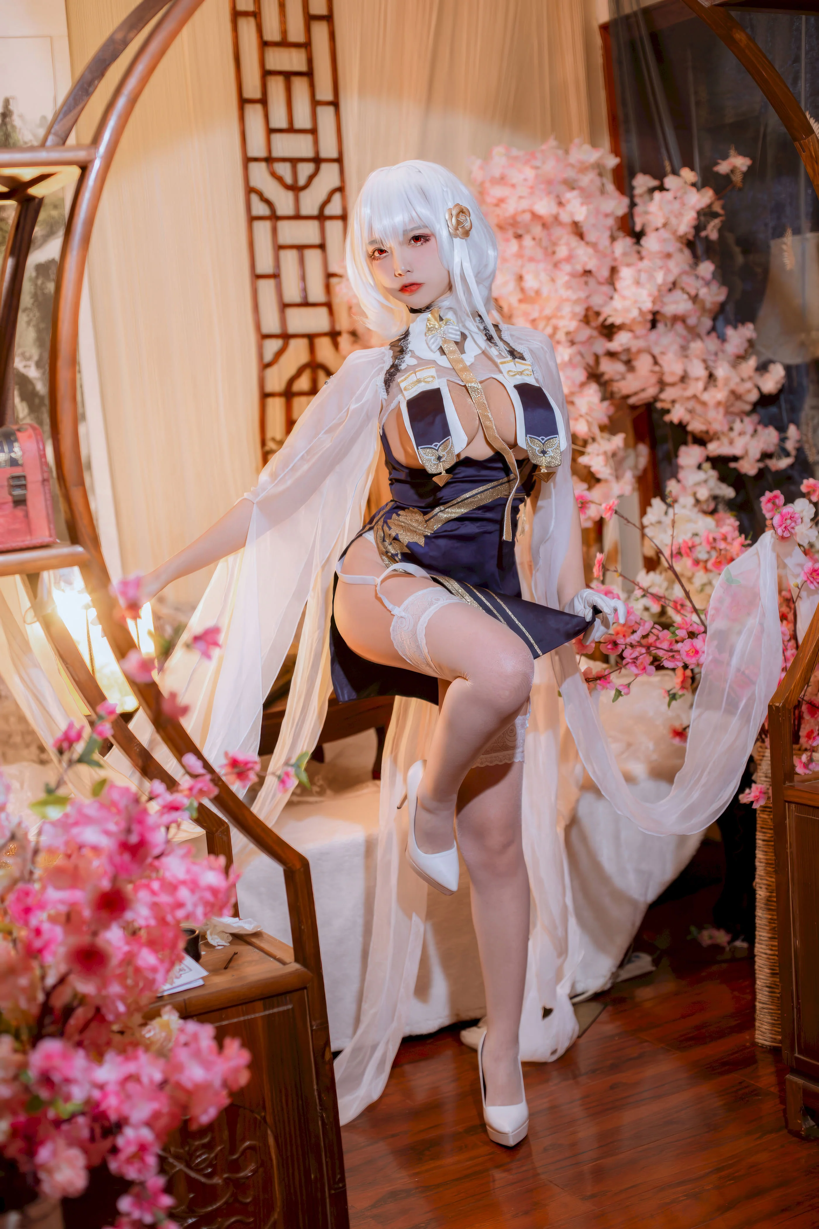 Đọc truyện hentai Tuyển tập Albums siêu phẩm Cosplay - Chap 1313 - Second Lieutenant Nisa - Azur Lane Sirius Cheongsam