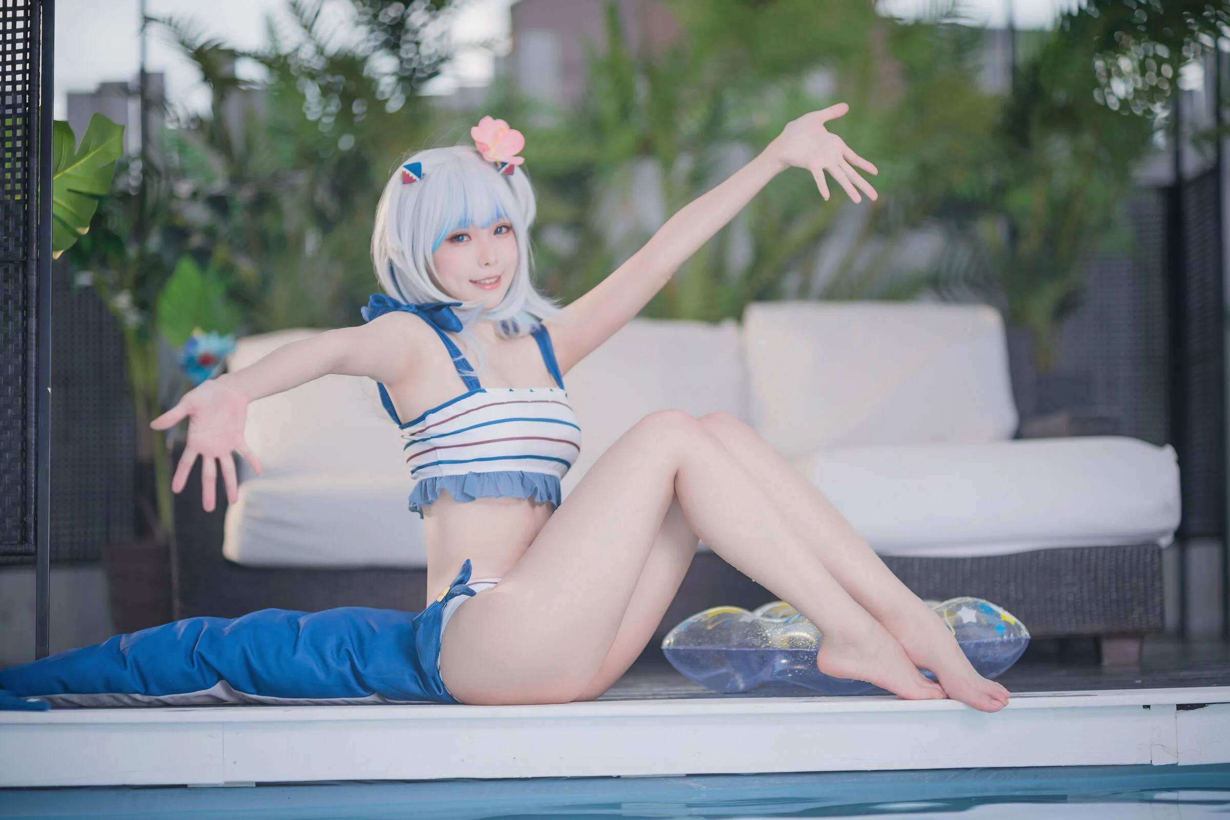 Đọc truyện hentai Tuyển tập Albums siêu phẩm Cosplay - Chap 518 - Ely - Gura Swimsuit
