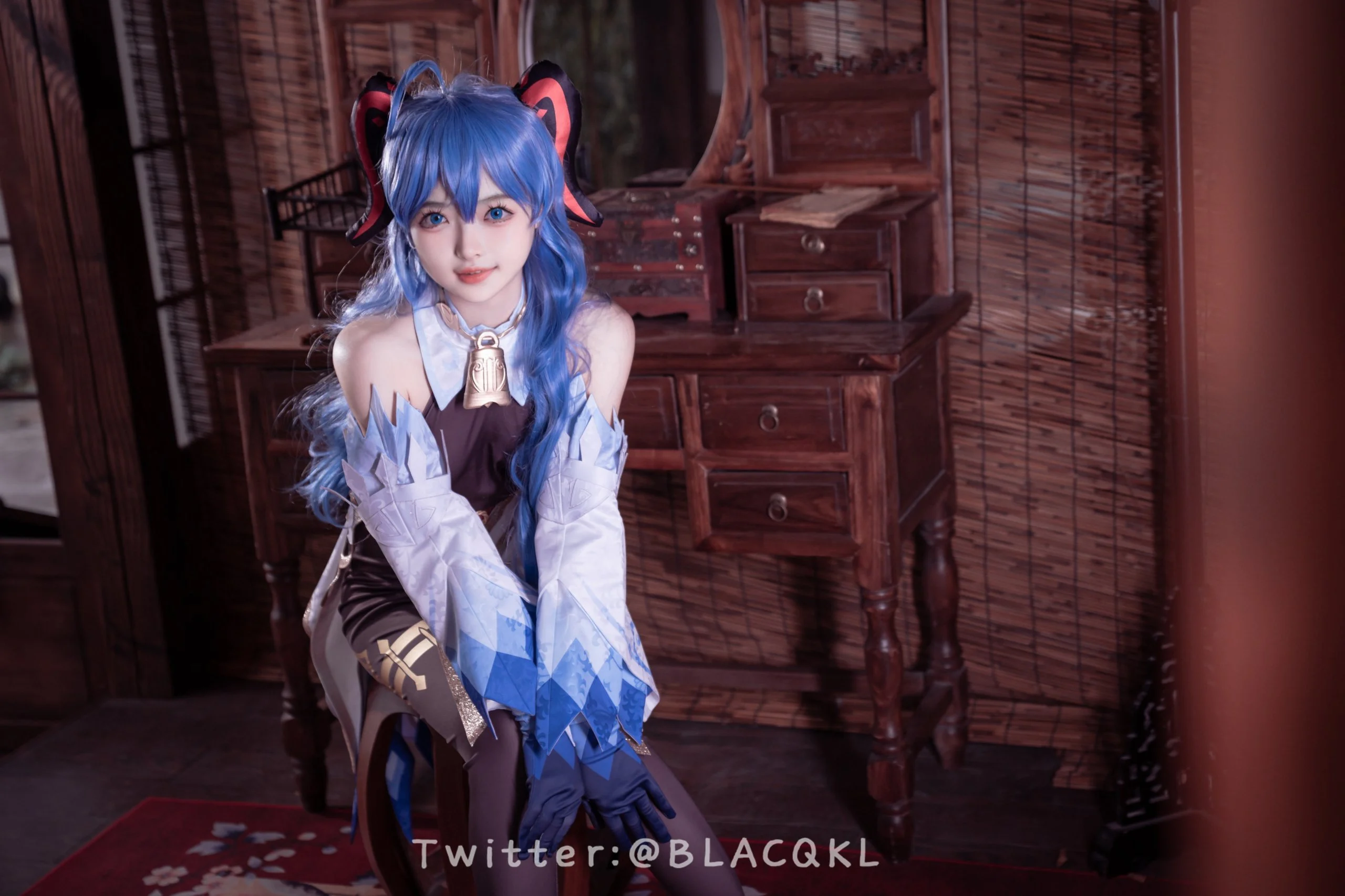 Đọc truyện hentai Tuyển tập Albums siêu phẩm Cosplay - Chap 597 - [Bai Li loves chocolate] Gan Yu