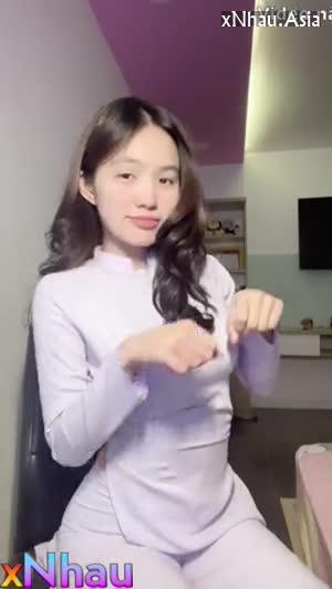lớp 12 mà em dâm quá dập như cái máy (lớp 12 mà em dâm quá dập như cái máy) [26]