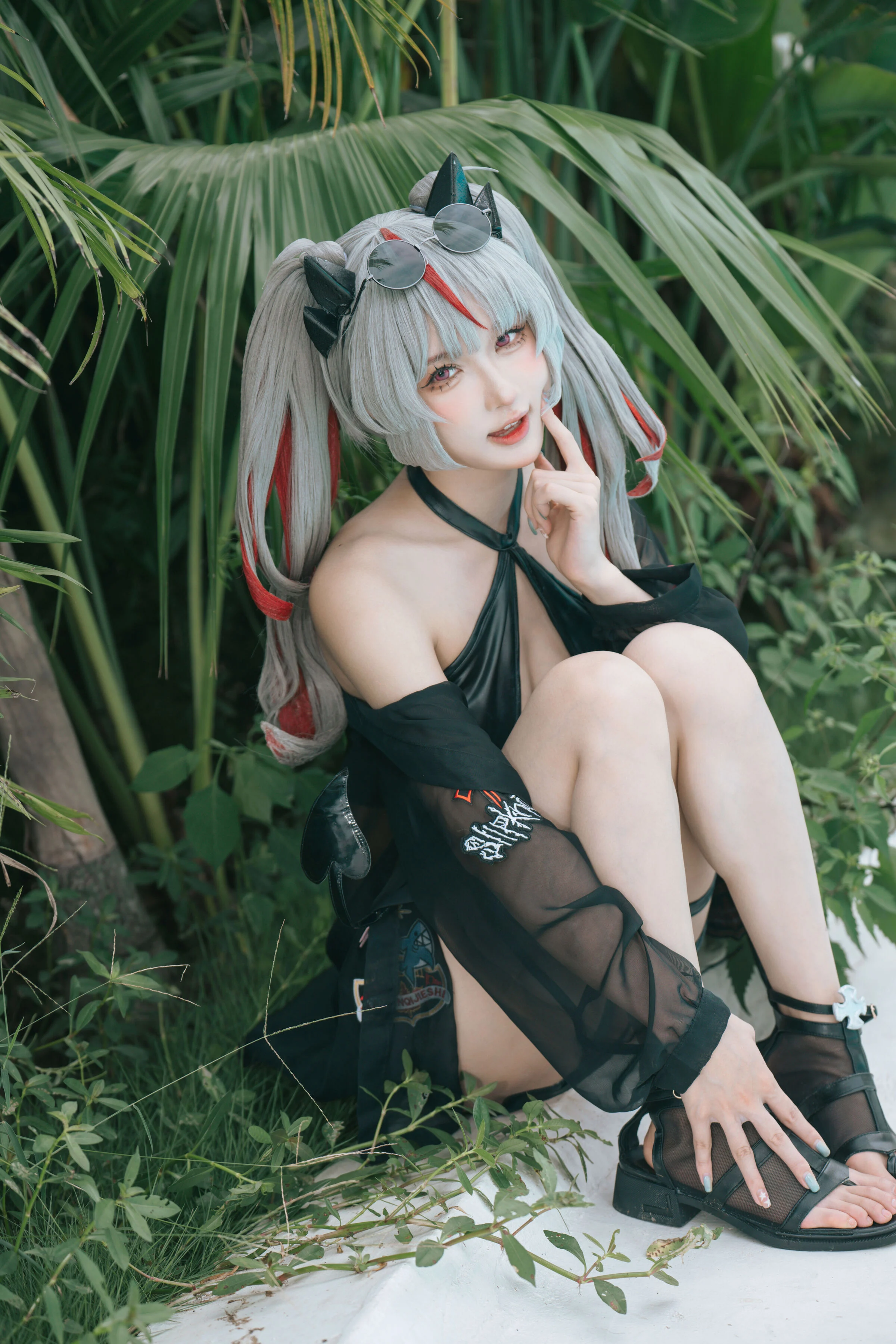 Đọc truyện hentai Tuyển tập Albums siêu phẩm Cosplay - Chap 200 - Azur Lane Otto von Alvensleben