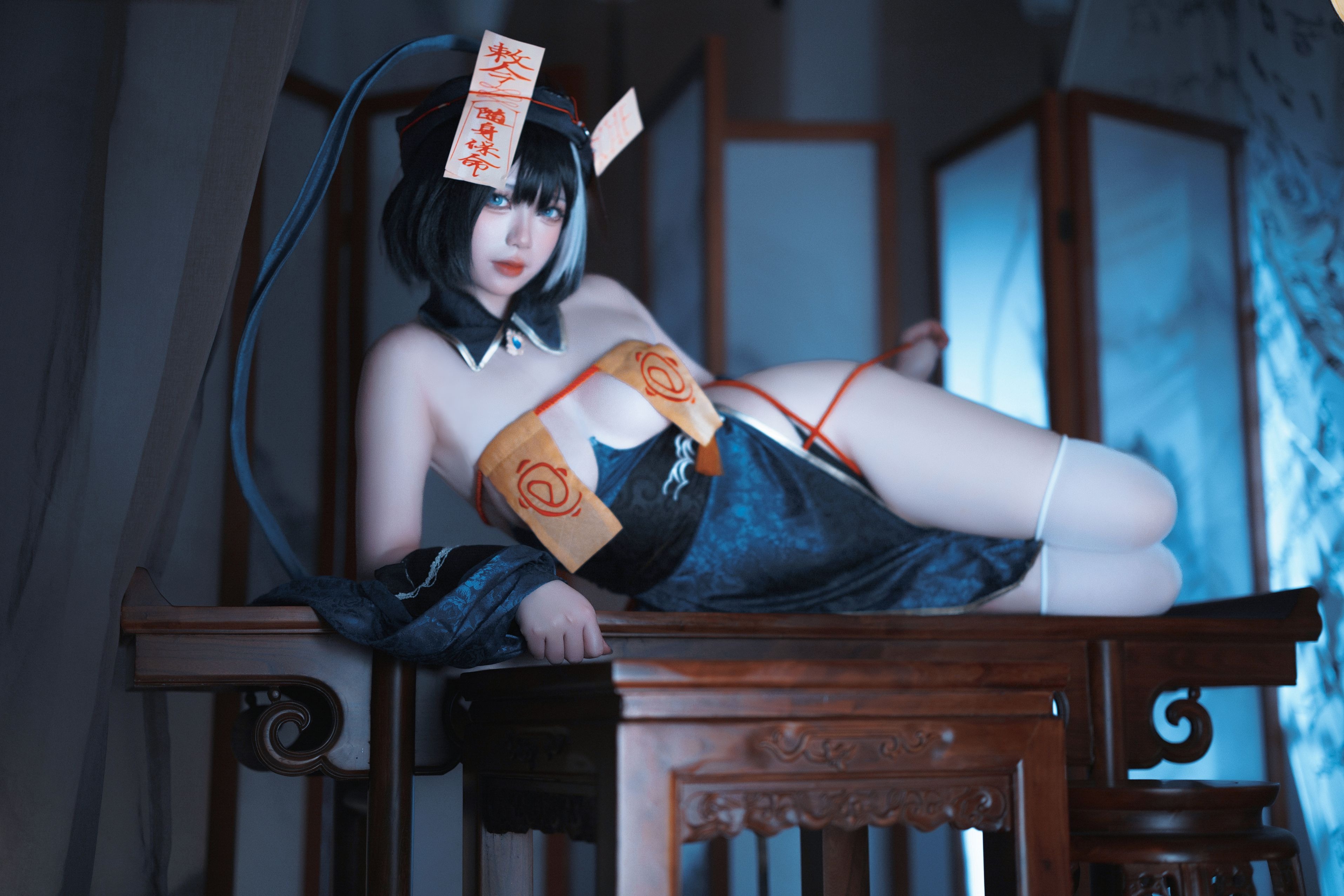 Đọc truyện hentai Tuyển tập Albums siêu phẩm Cosplay - Chap 560 - Yingluojiang w Azur Lane Huajia Zombie