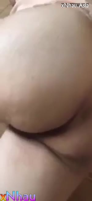 Lén lút mò lồn chị dâu khi ngủ say chỉ dám cọ cặc vào lỗ lồn chứ không dám đúc, sướng (Lén lút mò lồn chị dâu khi ngủ say chỉ dám cọ cặc vào lỗ lồn chứ không dám đúc, sướng) [26]