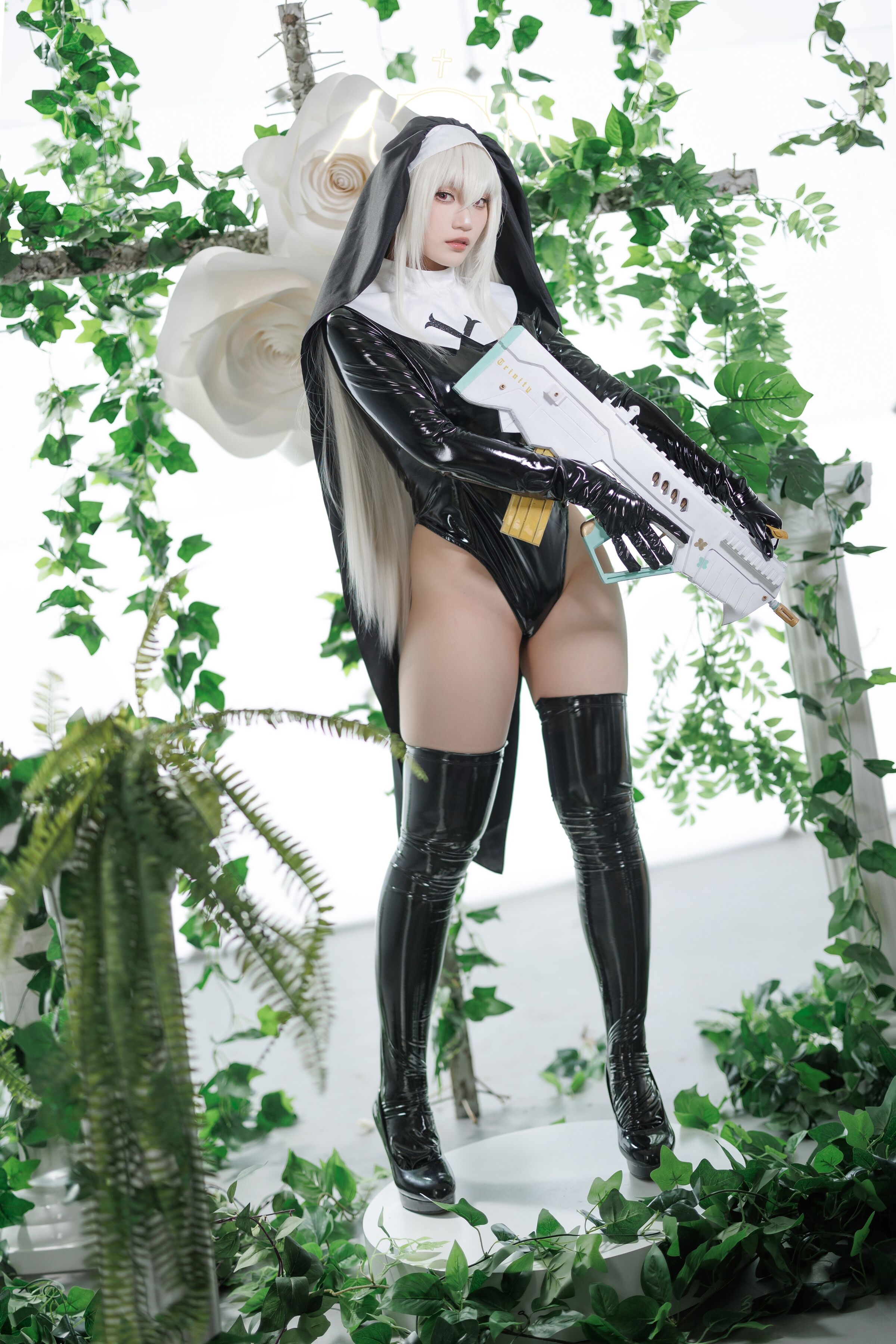 Đọc truyện hentai Tuyển tập Albums siêu phẩm Cosplay - Chap 195 - [Cien Enen] Utazumi Sakurako