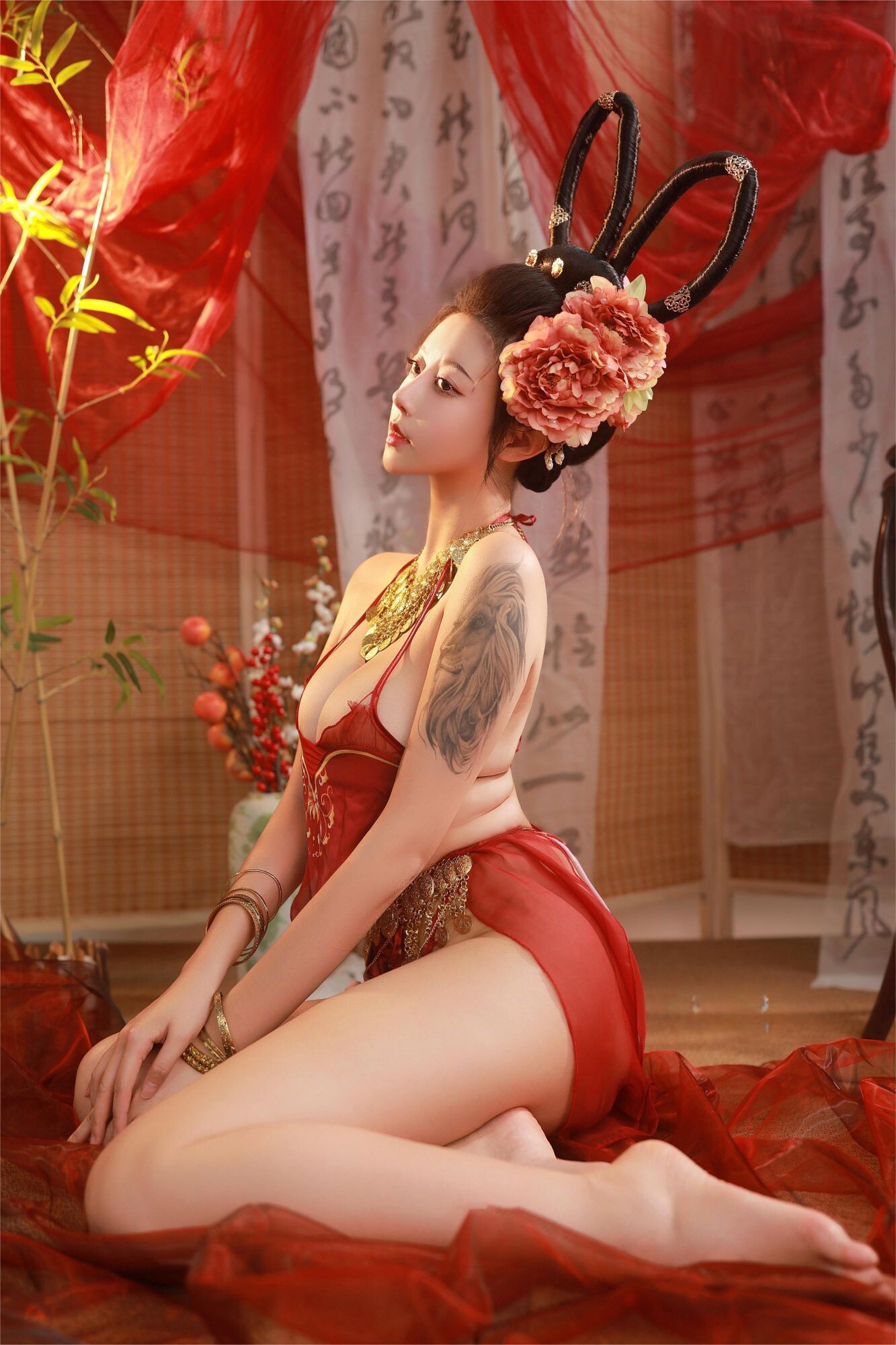 Đọc truyện hentai Tuyển tập Albums siêu phẩm Cosplay - Chap 962 - Naixichannice - Red Tent Dance