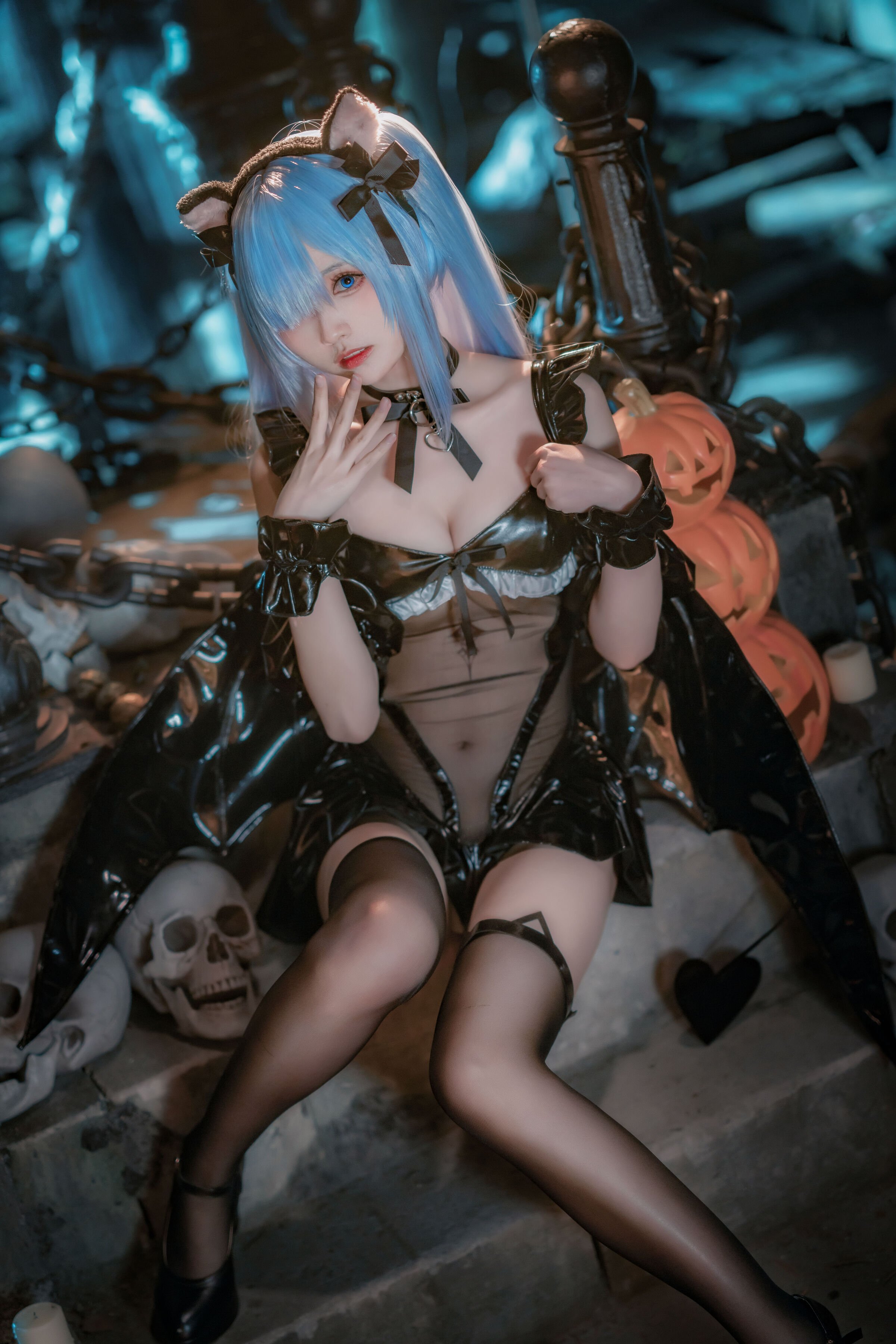Đọc truyện hentai Tuyển tập Albums siêu phẩm Cosplay - Chap 150 - Azur Lane Janus Halloween Meow Meow Đêm kinh dị