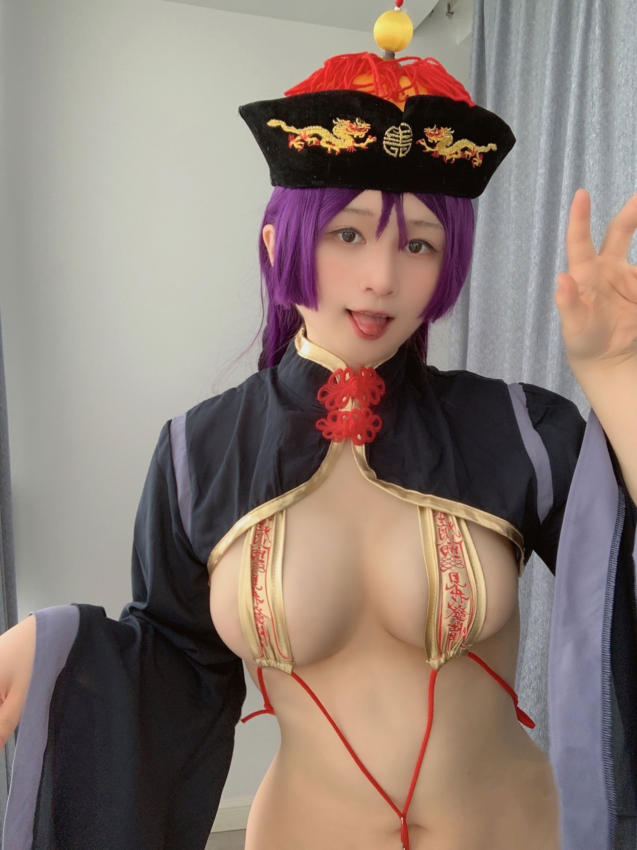 Đọc truyện hentai Tuyển tập Albums siêu phẩm Cosplay - Chap 1270 - Zyra Aki - Lightning Zombie Girl Selfie (Fate)