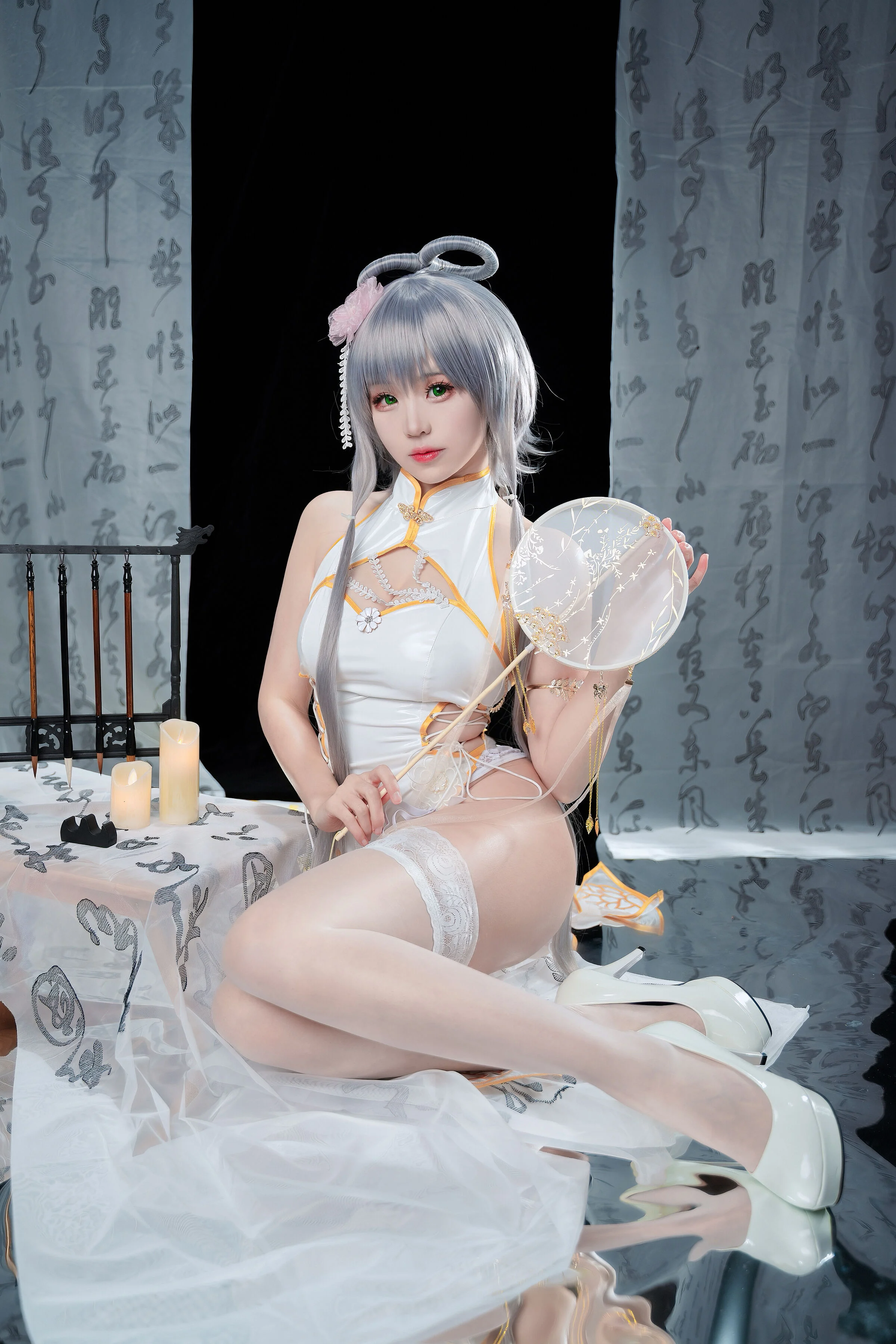 Đọc truyện hentai Tuyển tập Albums siêu phẩm Cosplay - Chap 366 - miko sauce ww - Luo Tianyi cheongsam