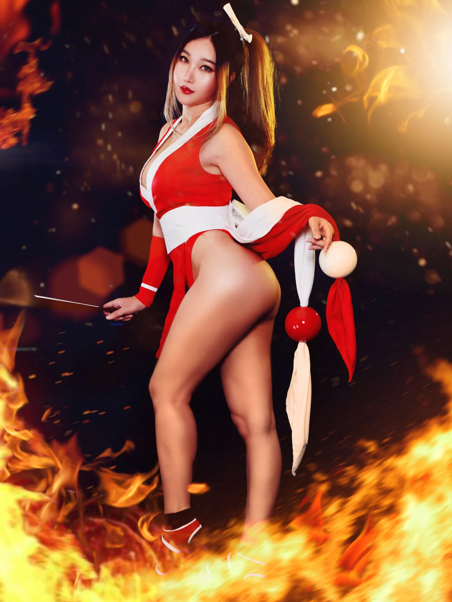 Đọc truyện hentai Tuyển tập Albums siêu phẩm Cosplay - Chap 563 - Rinnie Riot - Mai Shiranui