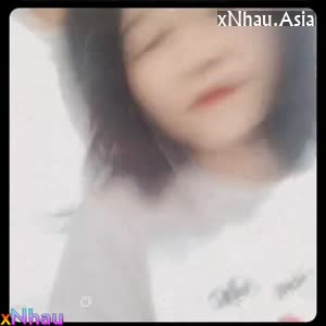 Gái dâm mới lớn thèm được địt (Gái dâm mới lớn thèm được địt) [26]