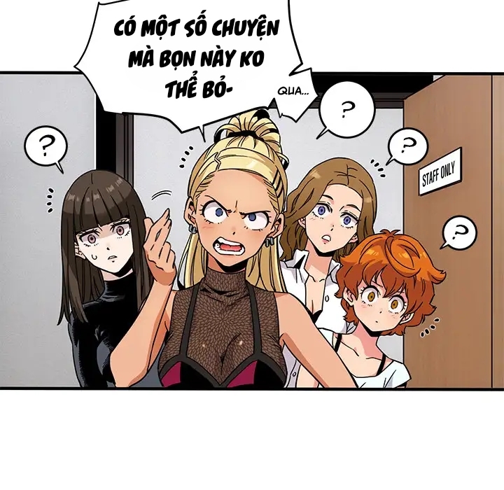 Đọc truyện hentai Canh Phòng - Chap 2: May Mắn...