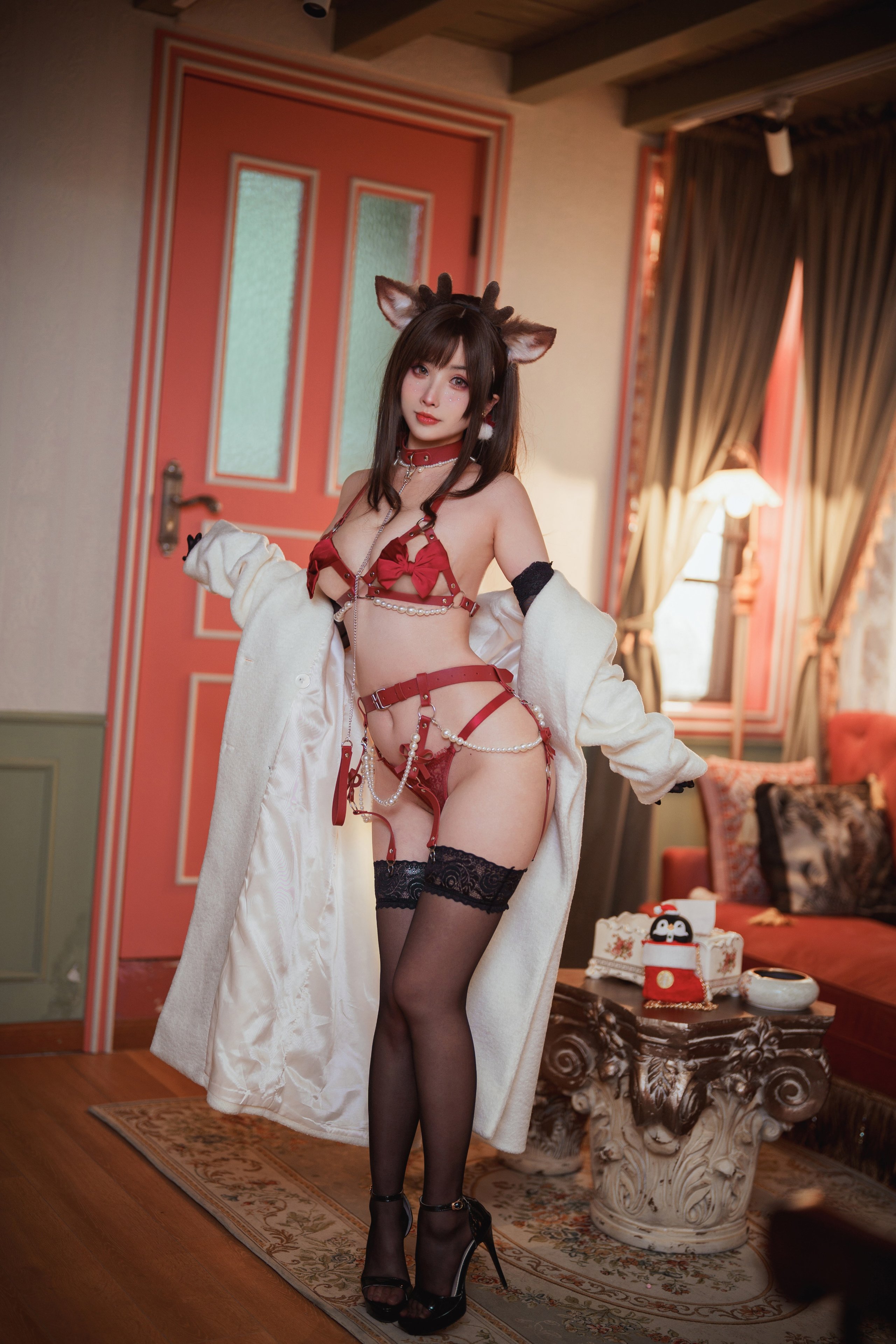 Đọc truyện hentai Tuyển tập Albums siêu phẩm Cosplay - Chap 700 - Rioko - Christmas Elk Set