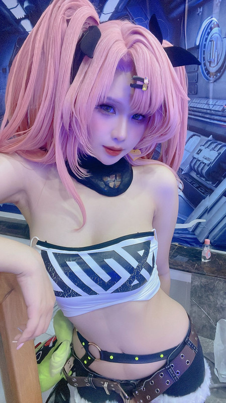 Đọc truyện hentai Tuyển tập Albums siêu phẩm Cosplay - Chap 1101 - Pyon Lay - Nicole Demara