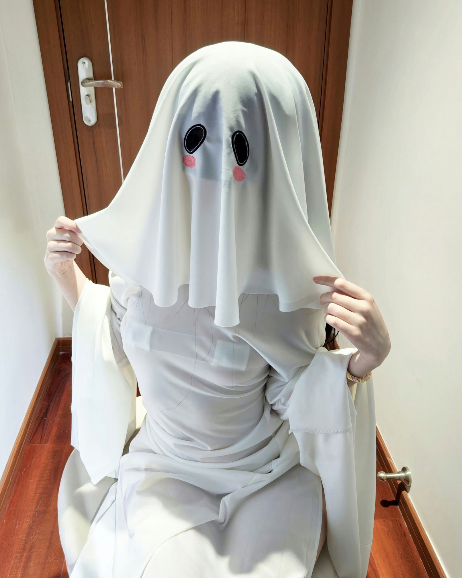 Đọc truyện hentai Tuyển tập Albums siêu phẩm Cosplay - Chap 1002 - Mysterious Pear - Ghost Girl
