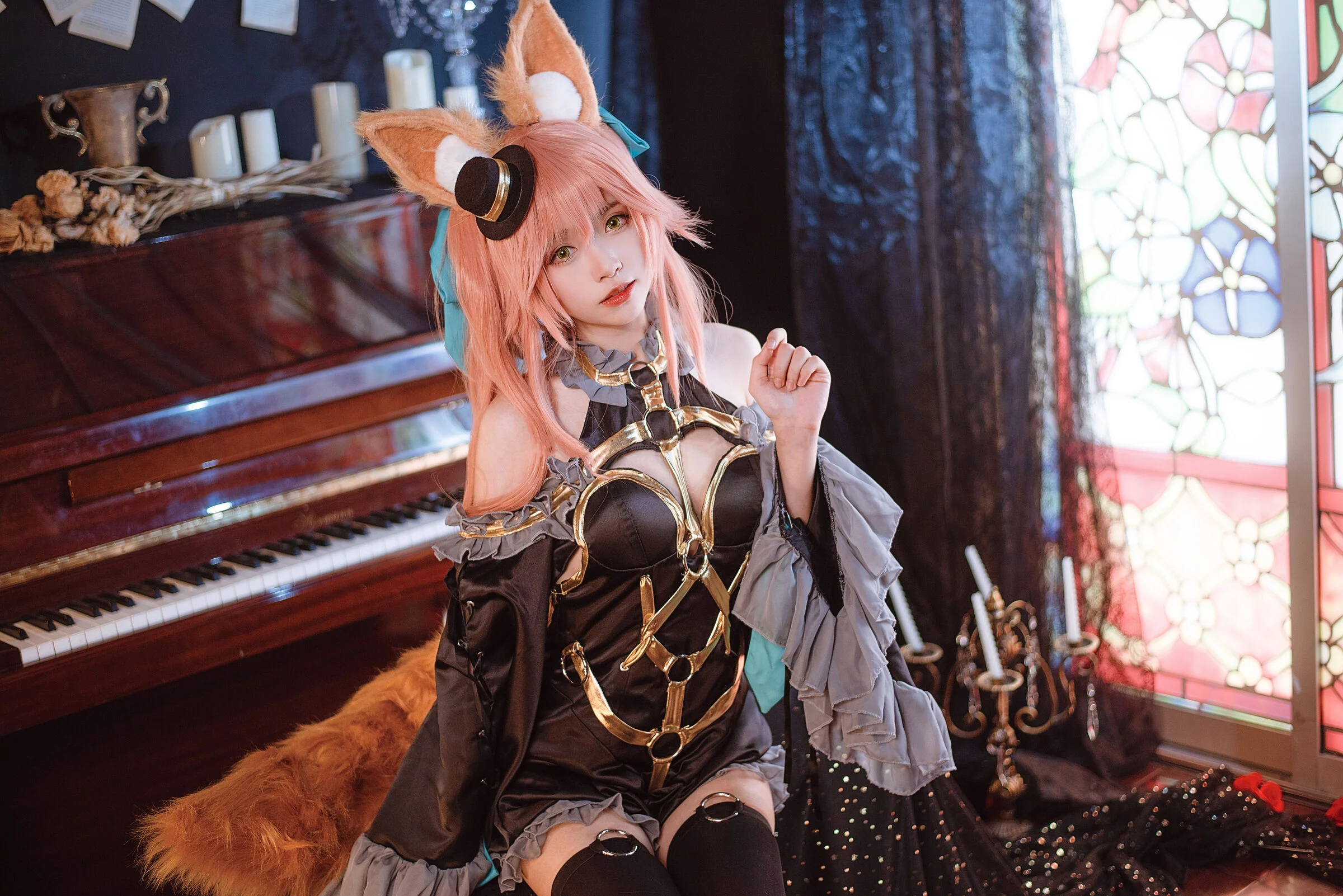 Đọc truyện hentai Tuyển tập Albums siêu phẩm Cosplay - Chap 499 - Big Curls and Small Curls - Tamamonomae is Black Magic Costume