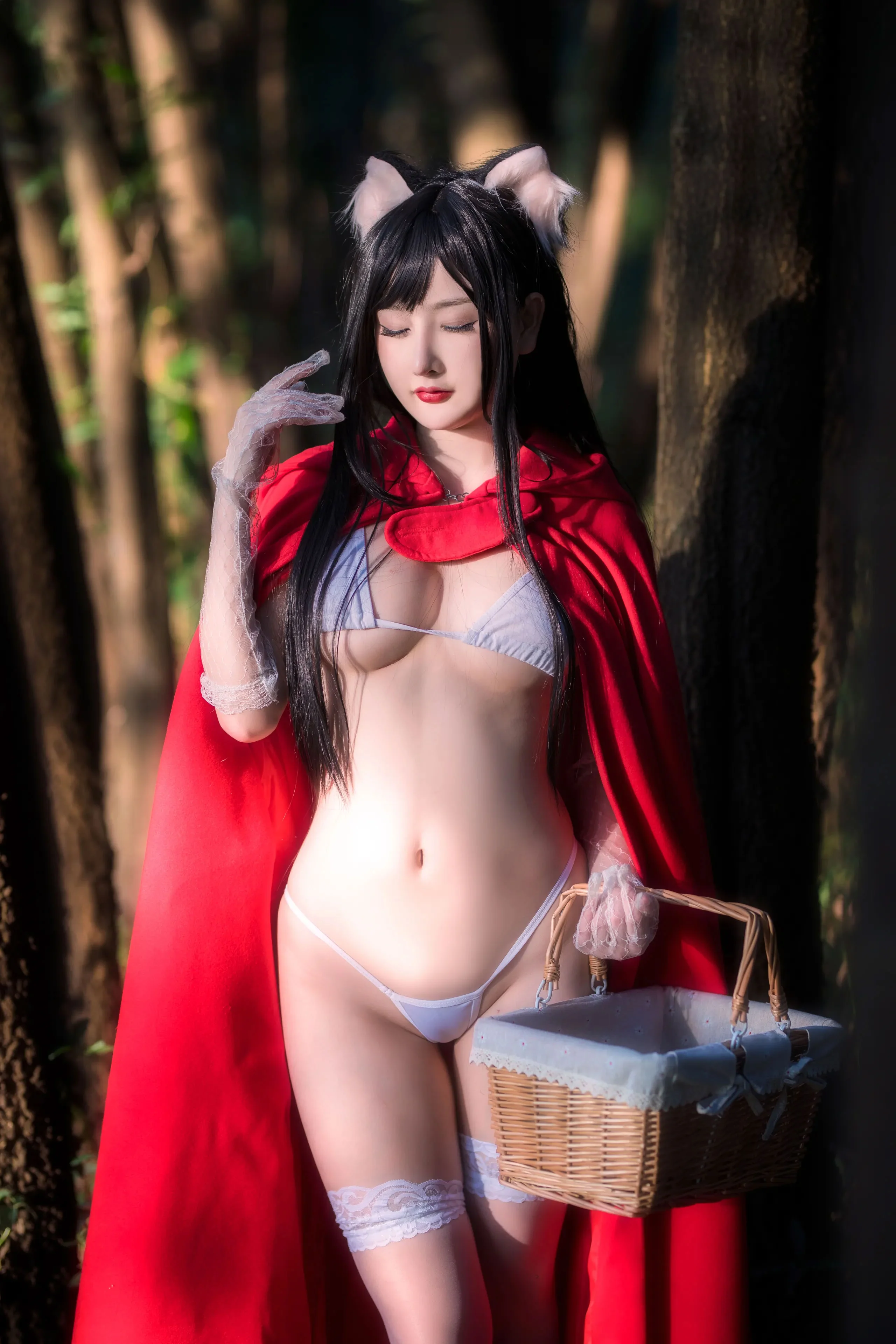Đọc truyện hentai Tuyển tập Albums siêu phẩm Cosplay - Chap 1206 - Your Eggs (Q Version Queen) - Little Red Riding Hood