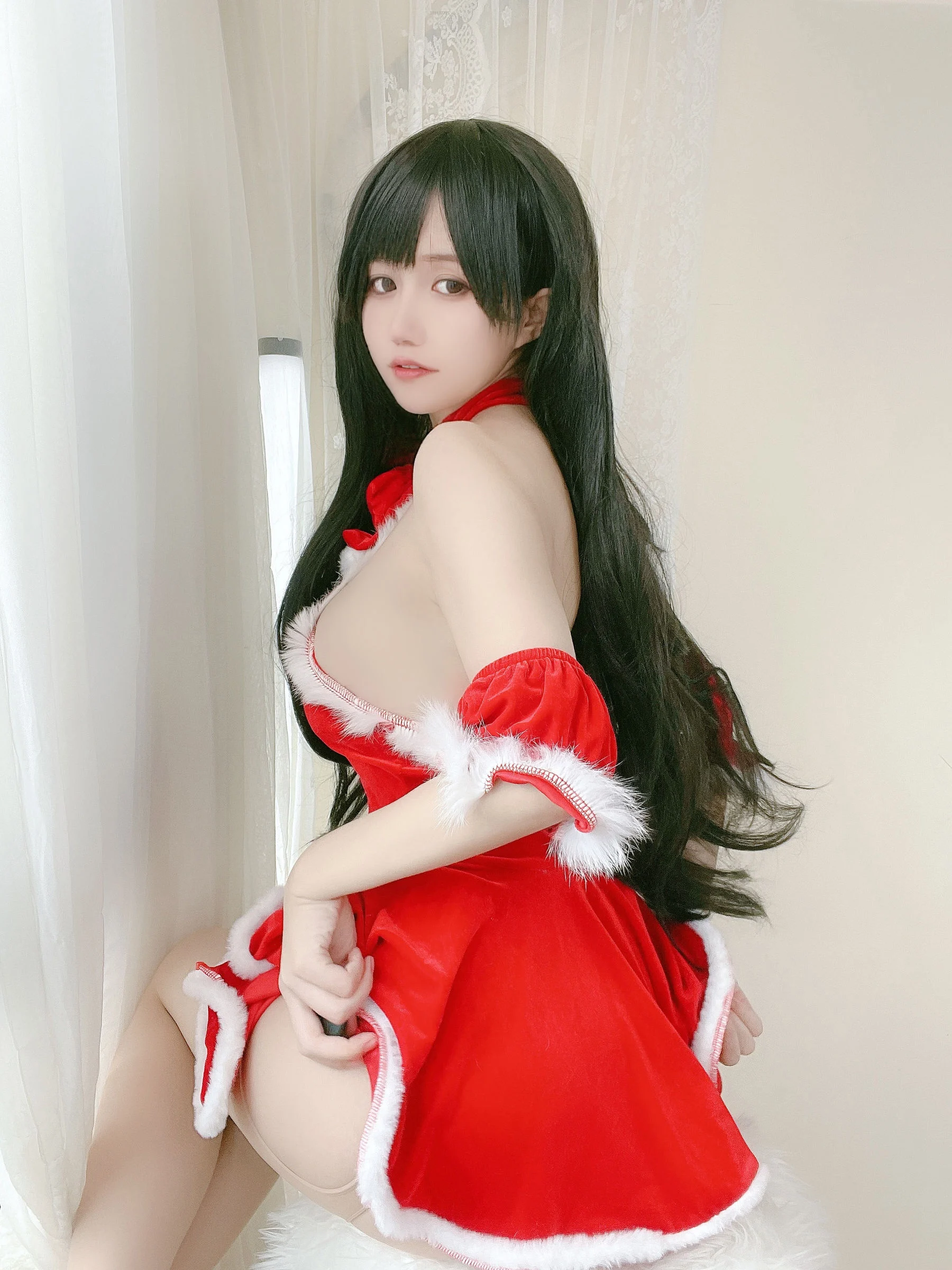 Đọc truyện hentai Tuyển tập Albums siêu phẩm Cosplay - Chap 733 - [Chiyoko Ogura] Red Christmas