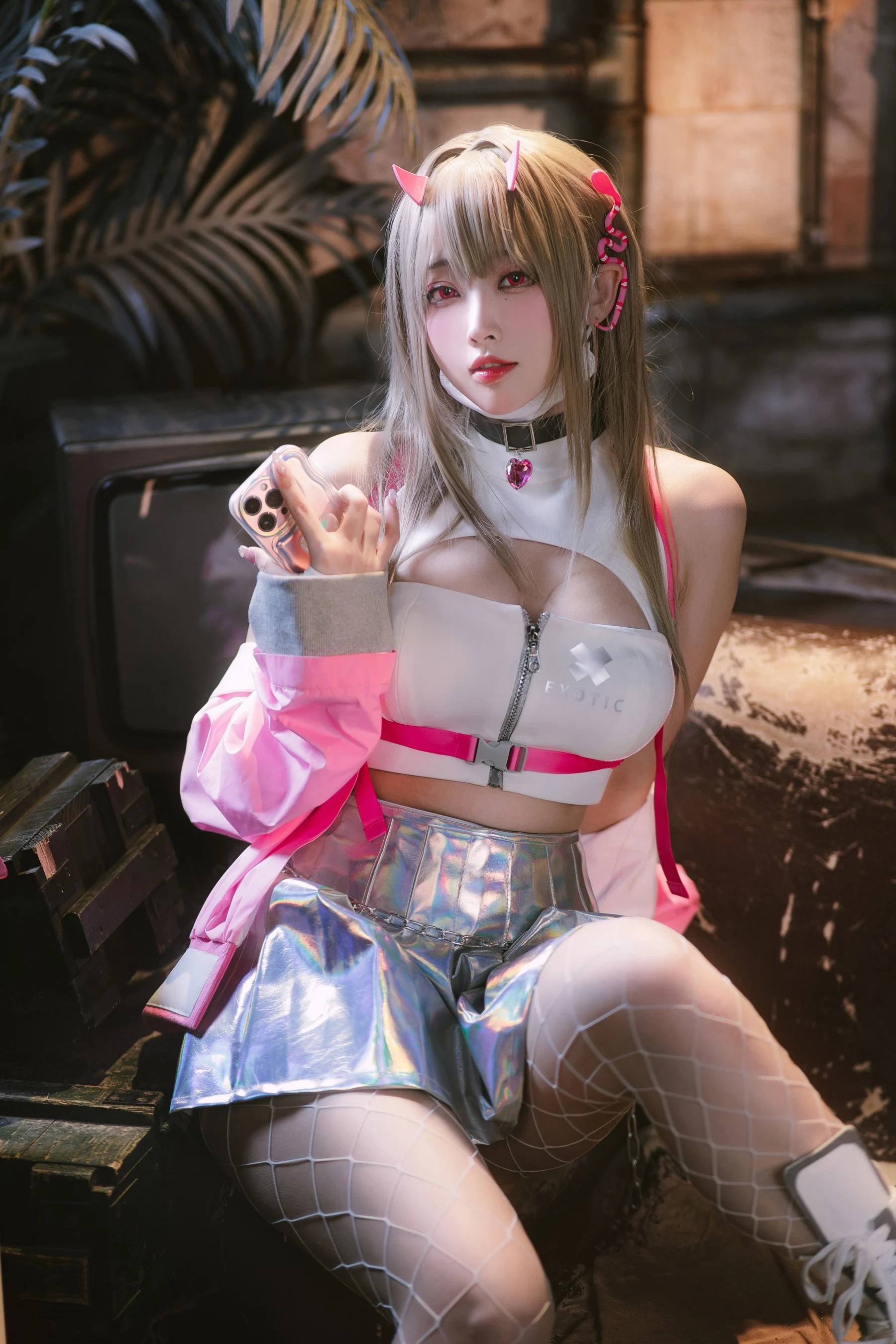 Đọc truyện hentai Tuyển tập Albums siêu phẩm Cosplay - Chap 338 - Sakura Miyamoto - Viper