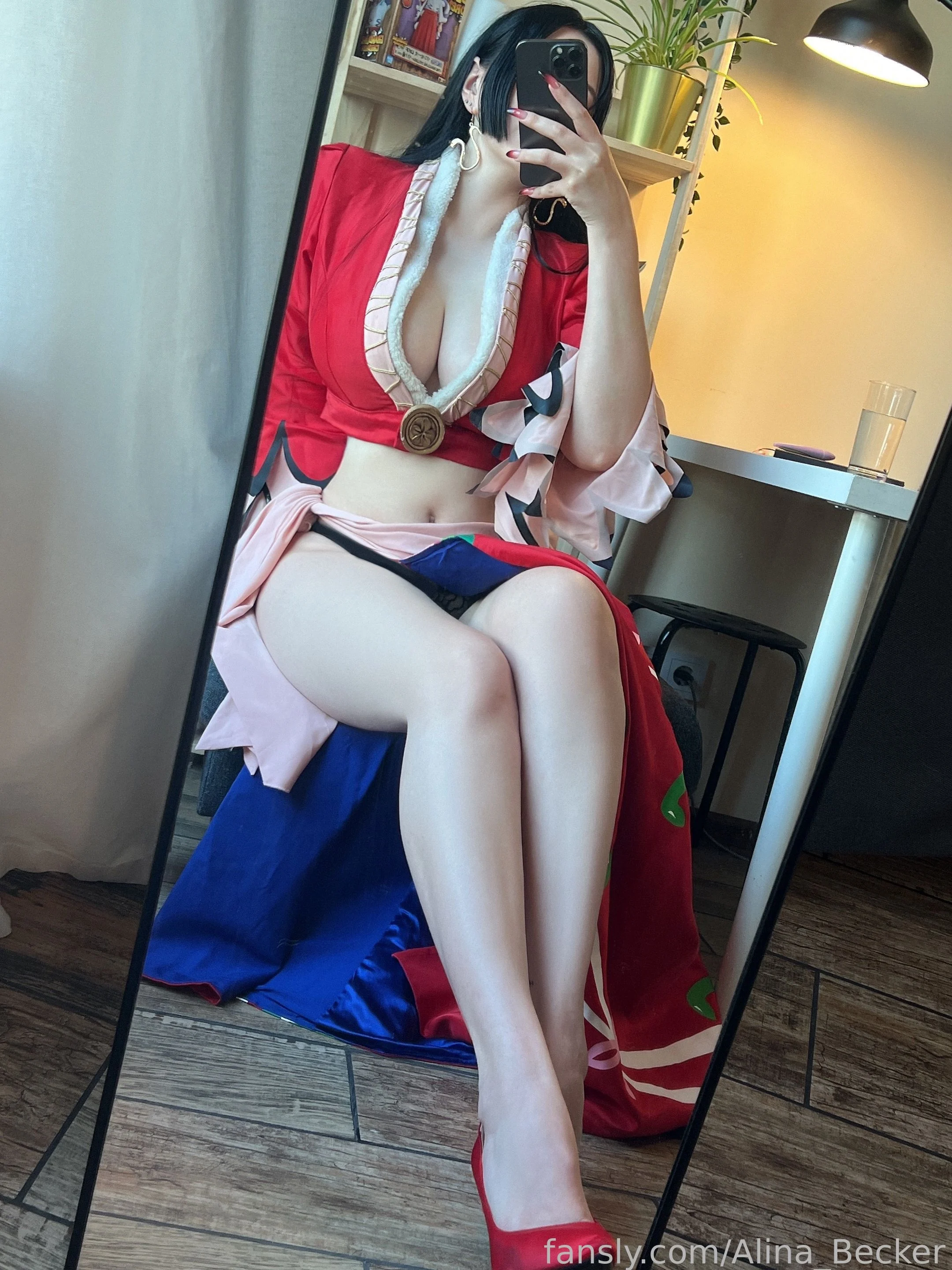 Đọc truyện hentai Tuyển tập Albums siêu phẩm Cosplay - Chap 1106 - Alina Becker - Boa Hancock