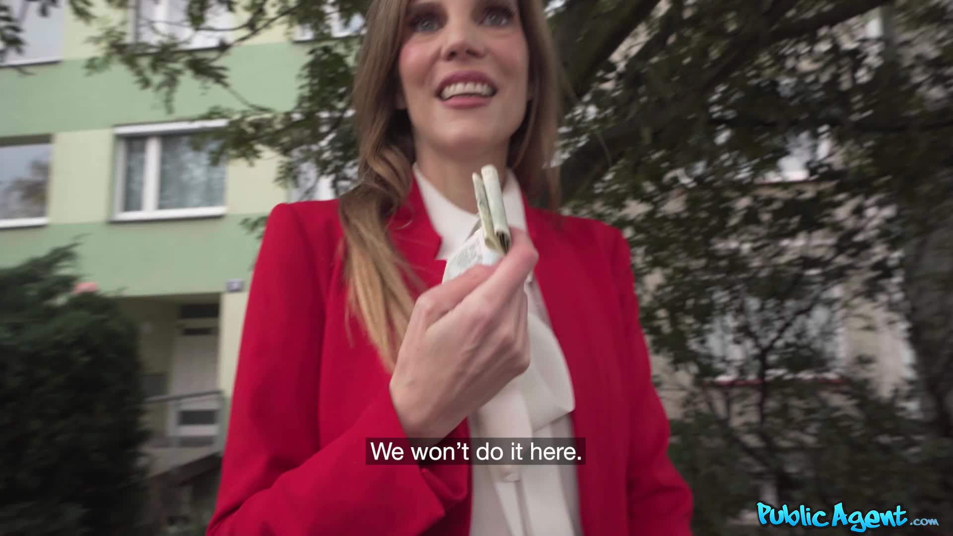 Public Agent - Valentina Love