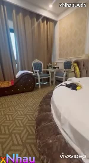 Clip Hot Phú Bà Thuê Trai Tân Về Massage Khẩu Dâm Cực Nứng (Clip Hot Phú Bà Thuê Trai Tân Về Massage Khẩu Dâm Cực Nứng) []