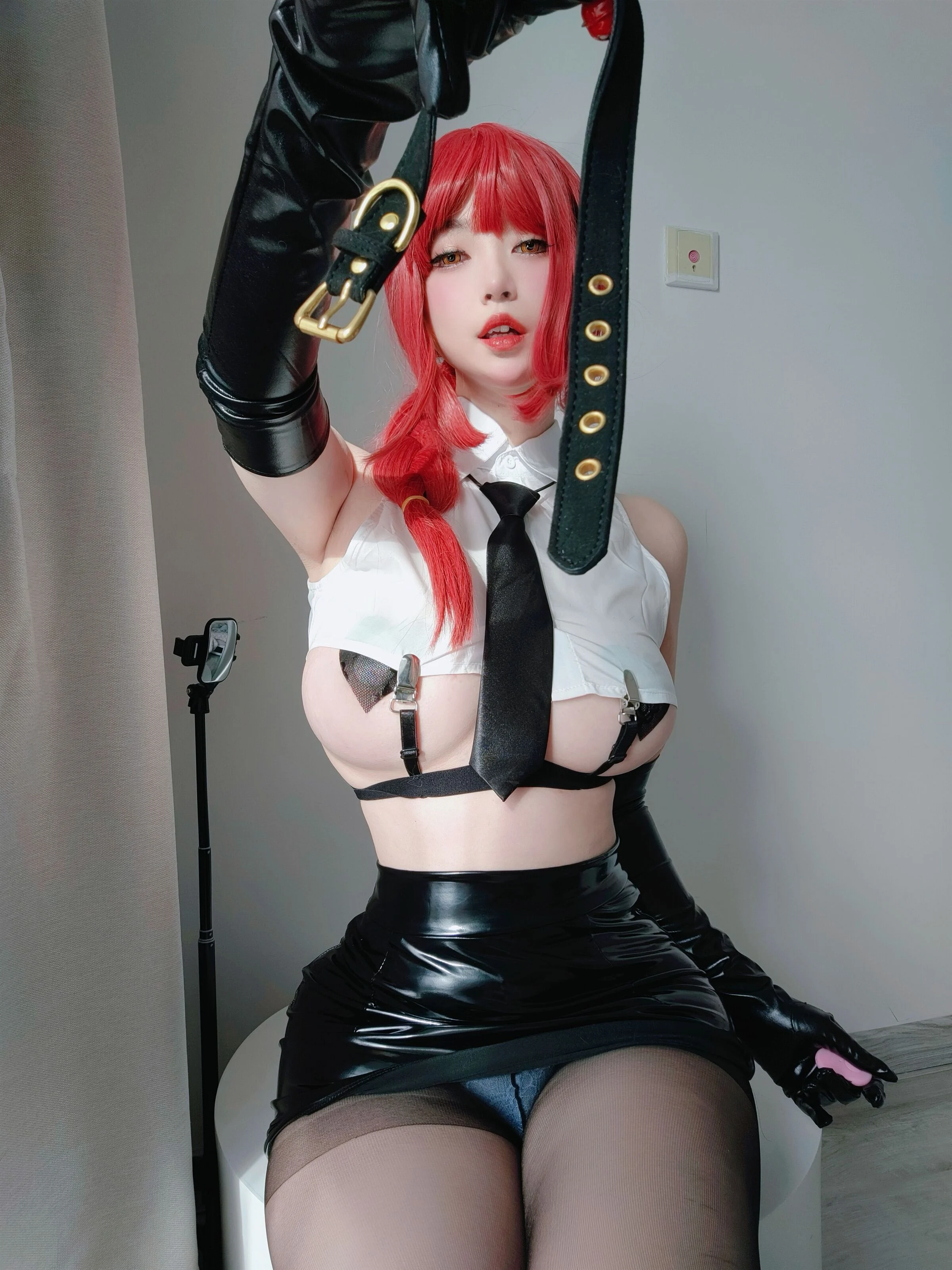 Đọc truyện hentai Tuyển tập Albums siêu phẩm Cosplay - Chap 326 - Heroine K - Makima