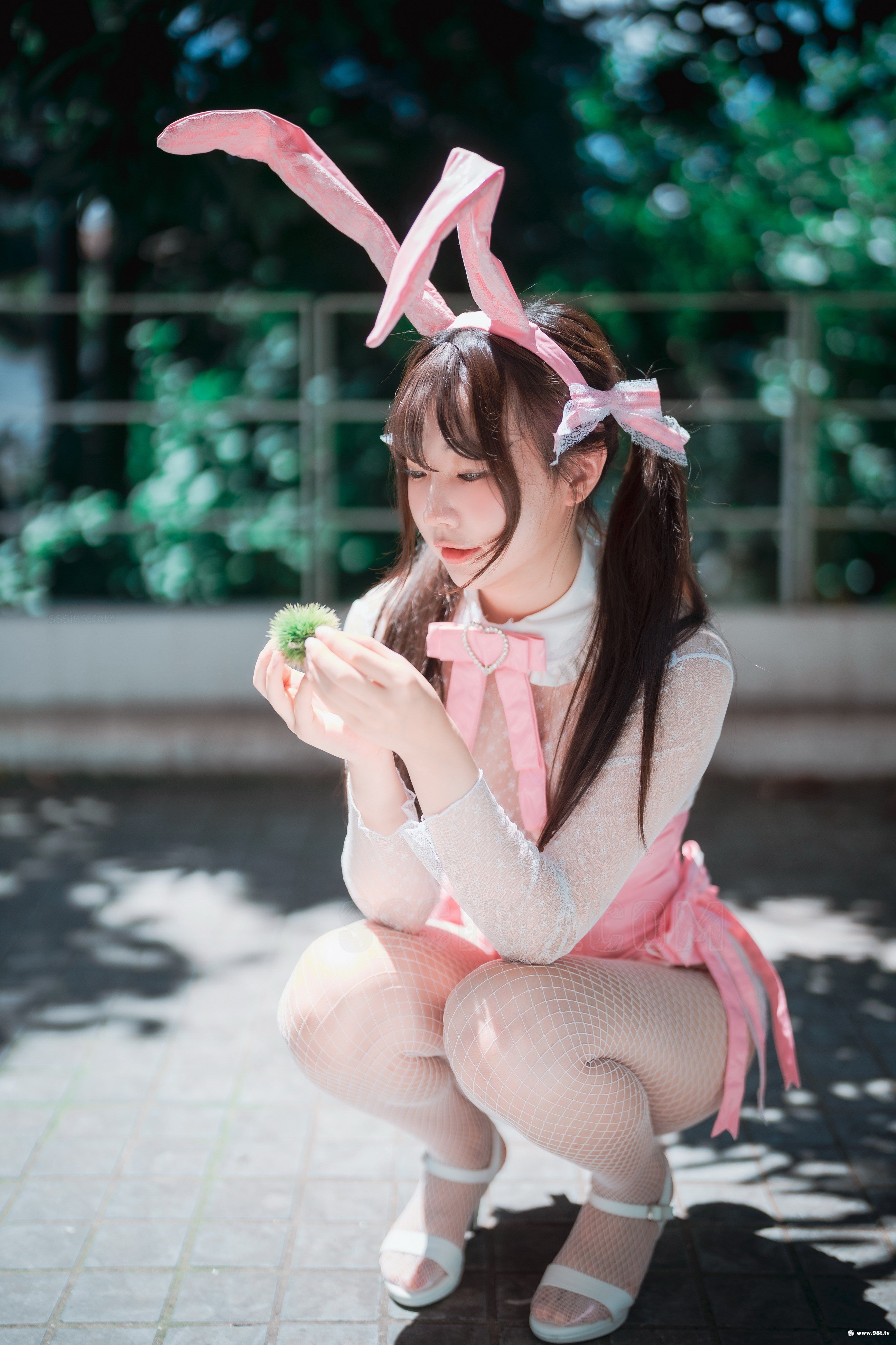 Đọc truyện hentai Tuyển tập Albums siêu phẩm Cosplay - Chap 268 - NewBom NO.004 [DJAWA] The Year of the Pink Bunny (+S.Ver)