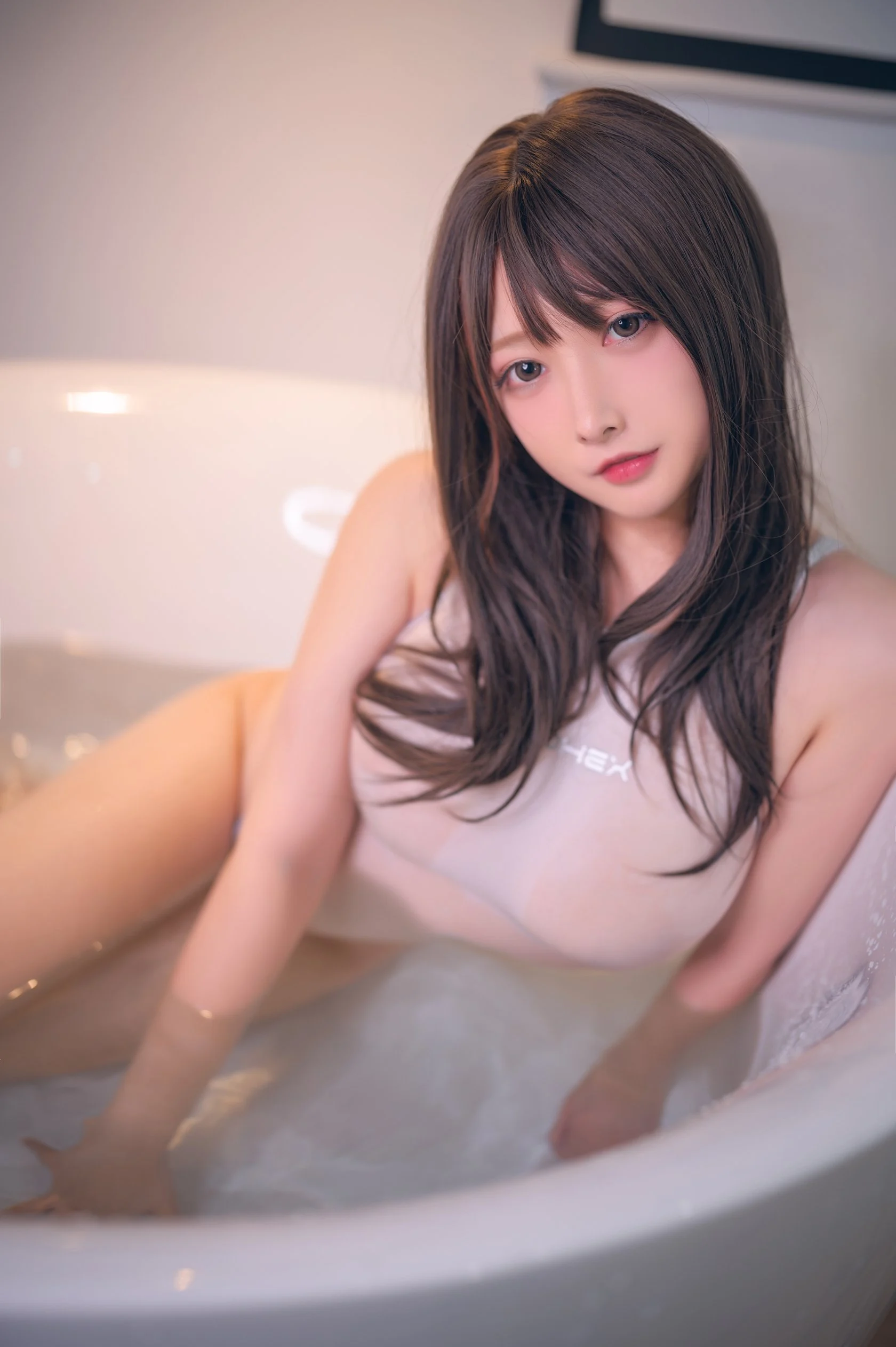 Đọc truyện hentai Tuyển tập Albums siêu phẩm Cosplay - Chap 958 - [Nian Nian_D] White swimming competition + milky zombie selfie + Dafeng + Prince Eugen of Azure Lane