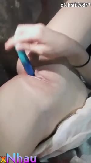 Lồn quá non Hóa ra chị em mua son dài là có lí do của nó (Lồn quá non Hóa ra chị em mua son dài là có lí do của nó) [26]