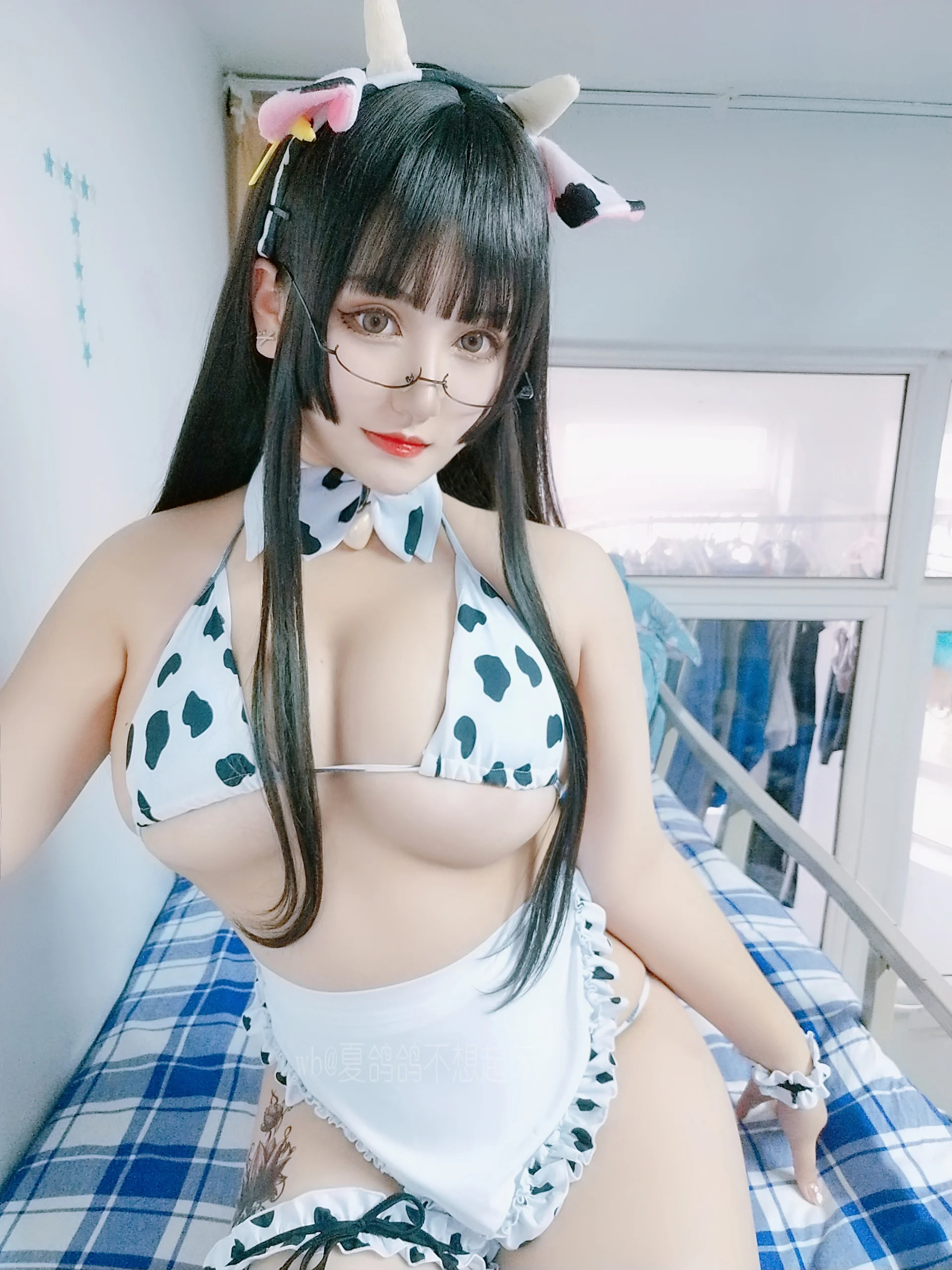 Đọc truyện hentai Tuyển tập Albums siêu phẩm Cosplay - Chap 444 - Summer Pigeon - Cow