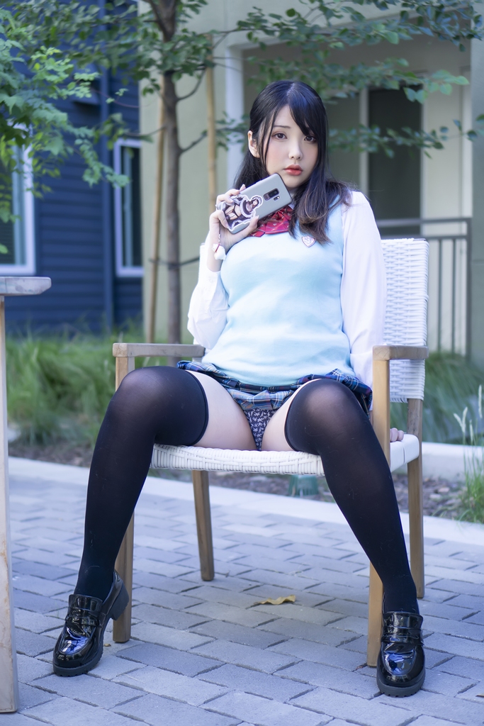 Đọc truyện hentai Tuyển tập Albums siêu phẩm Cosplay - Chap 821 - Hana Bunny – School Idol