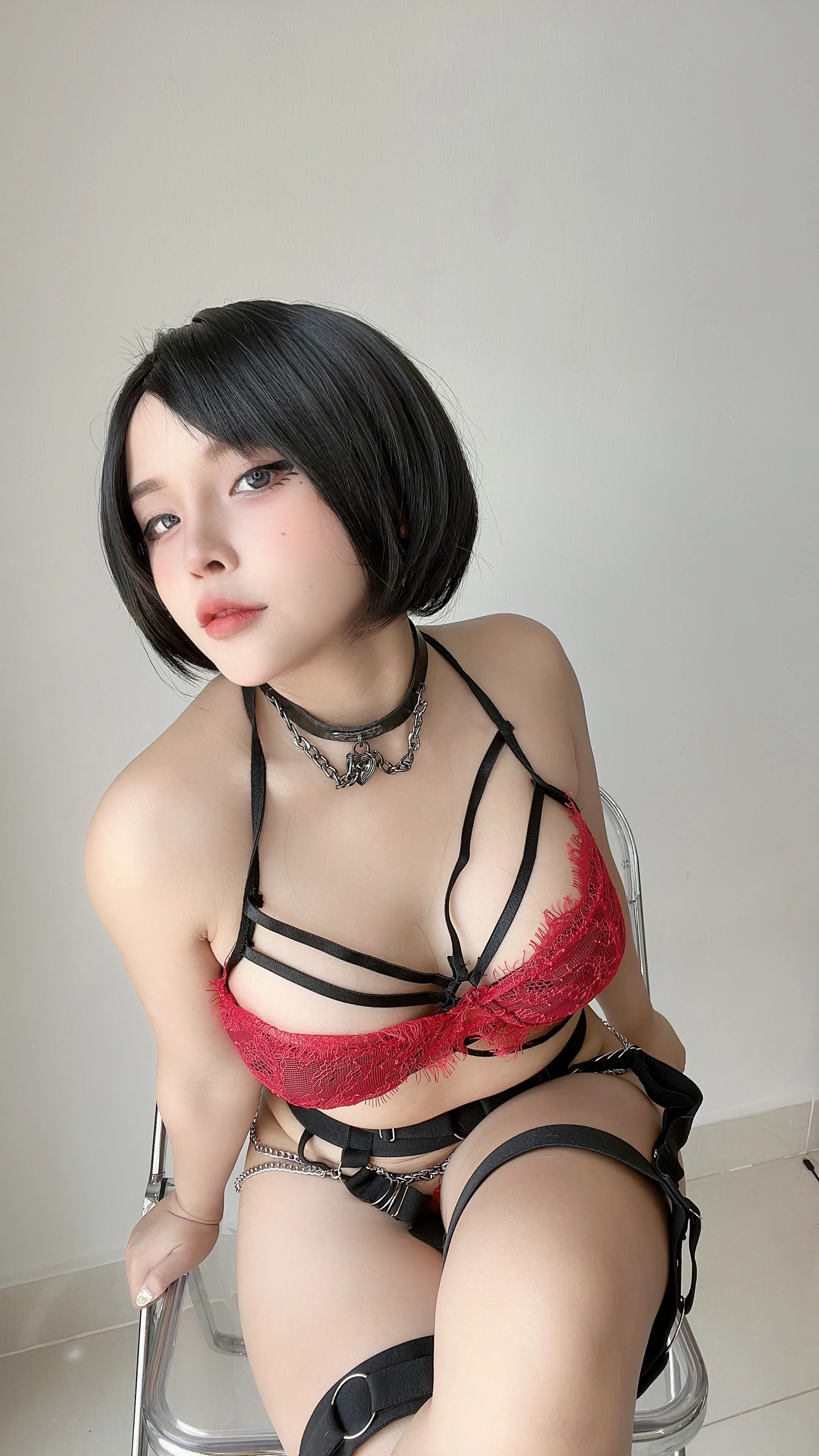 Đọc truyện hentai Tuyển tập Albums siêu phẩm Cosplay - Chap 113 - Sayo Momo - Ada Wong RE4 in Secret Mission