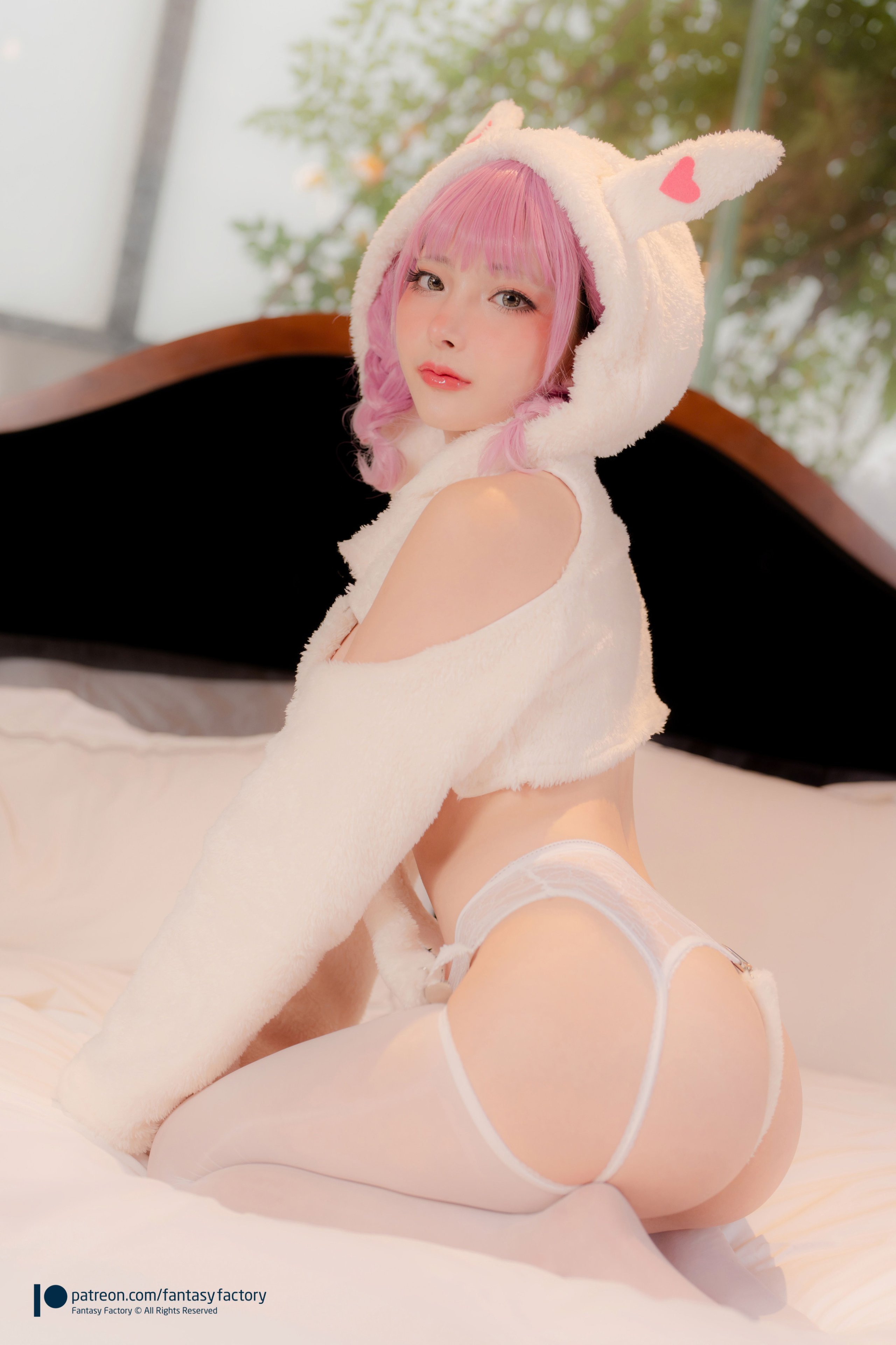 Đọc truyện hentai Tuyển tập Albums siêu phẩm Cosplay - Chap 642 - [Fantasy Factory] Porn Bunny