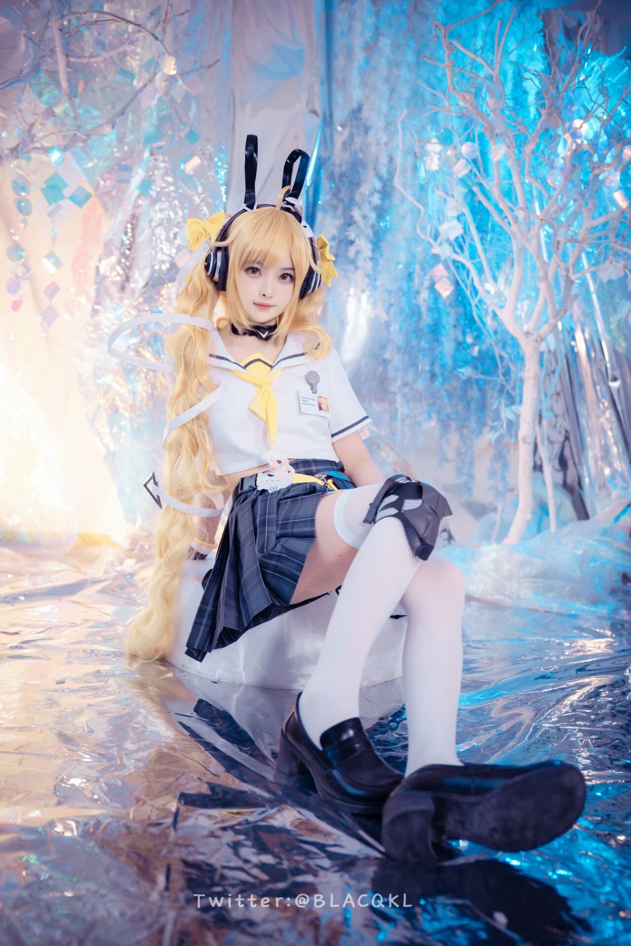 Đọc truyện hentai Tuyển tập Albums siêu phẩm Cosplay - Chap 600 - Bai Li loves chocolate - Angela