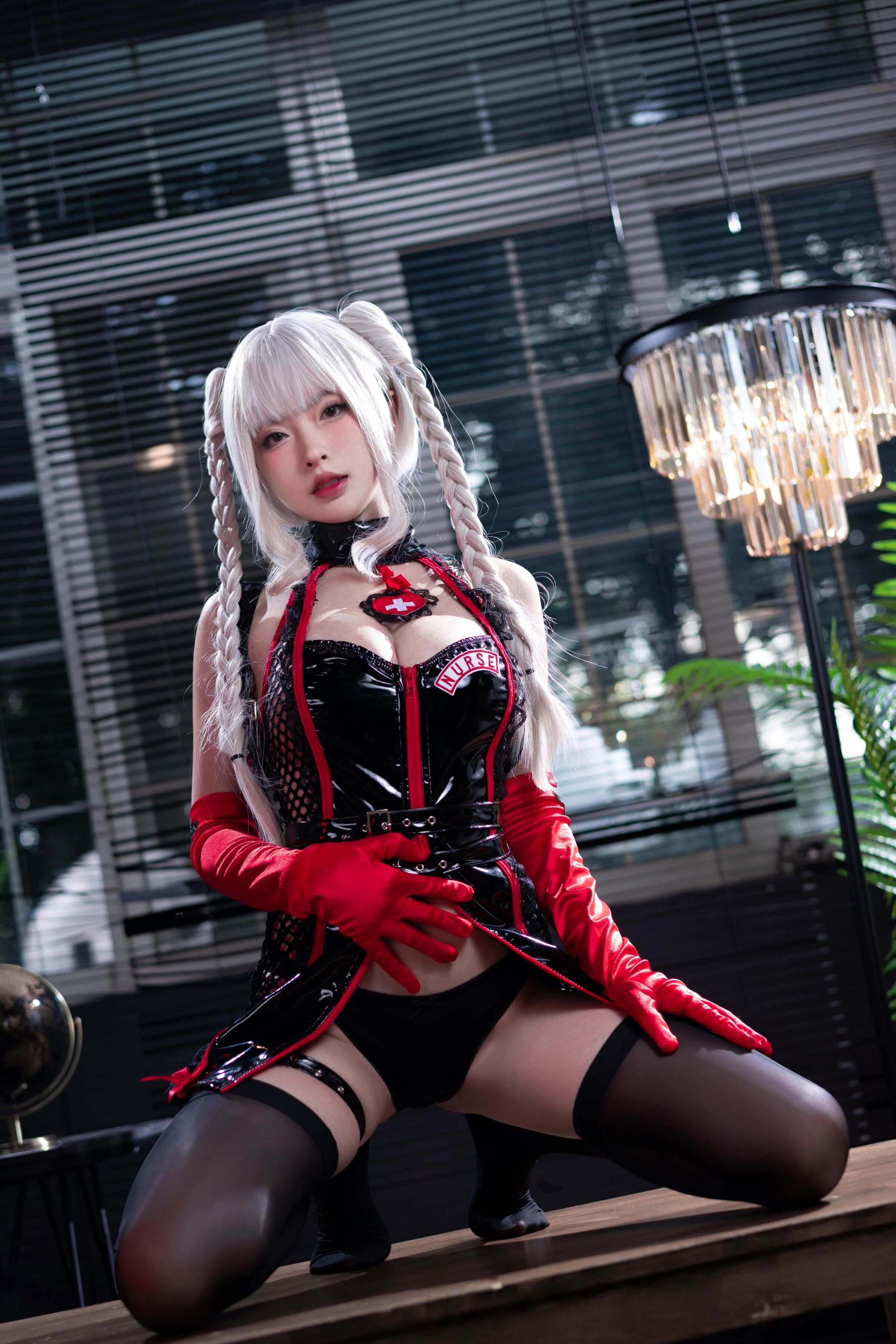 Đọc truyện hentai Tuyển tập Albums siêu phẩm Cosplay - Chap 1028 - Shimizu Yuno - White-haired nurse