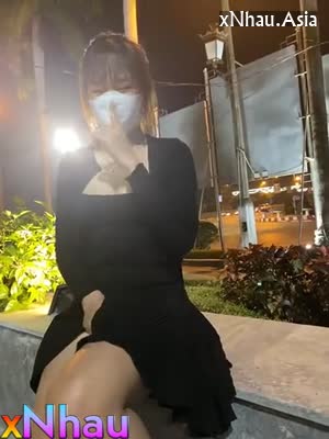 Phần 4: gái xinh nứng lồn thủ dâm ngoài công viên bắn nước tung tóe (Phần 4: gái xinh nứng lồn thủ dâm ngoài công viên bắn nước tung tóe) [26]
