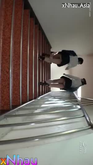 Các em học sinh váy ngắn lại tới tuổi động dục nứng lồn (Các em học sinh váy ngắn lại tới tuổi động dục nứng lồn) [26]
