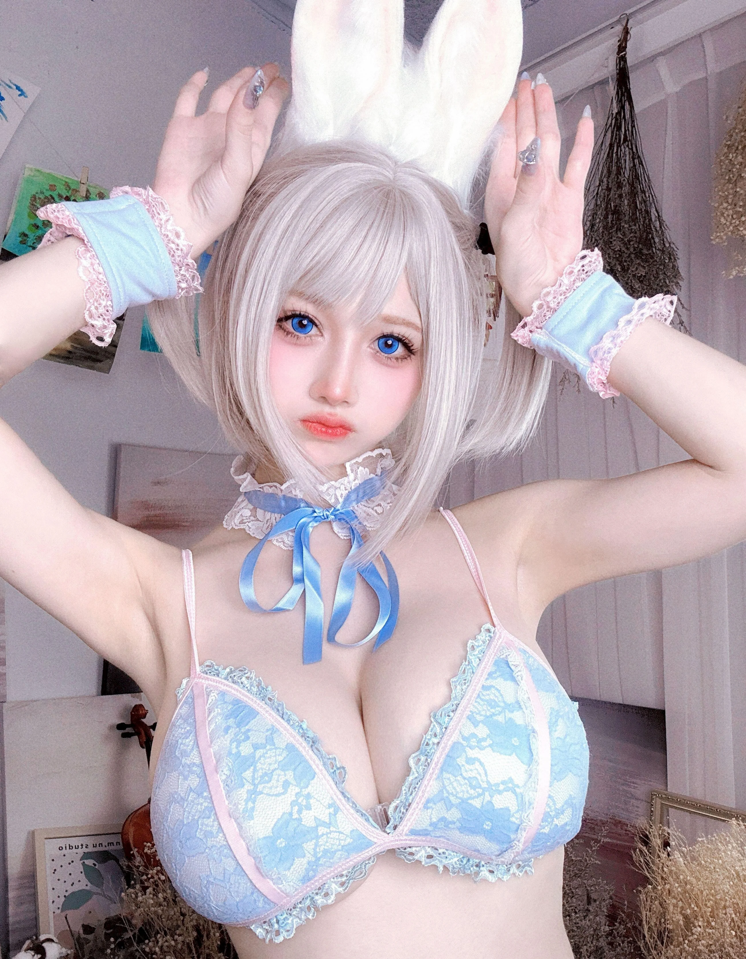 Đọc truyện hentai Tuyển tập Albums siêu phẩm Cosplay - Chap 1357 - Okita Rinka - White Rabbit