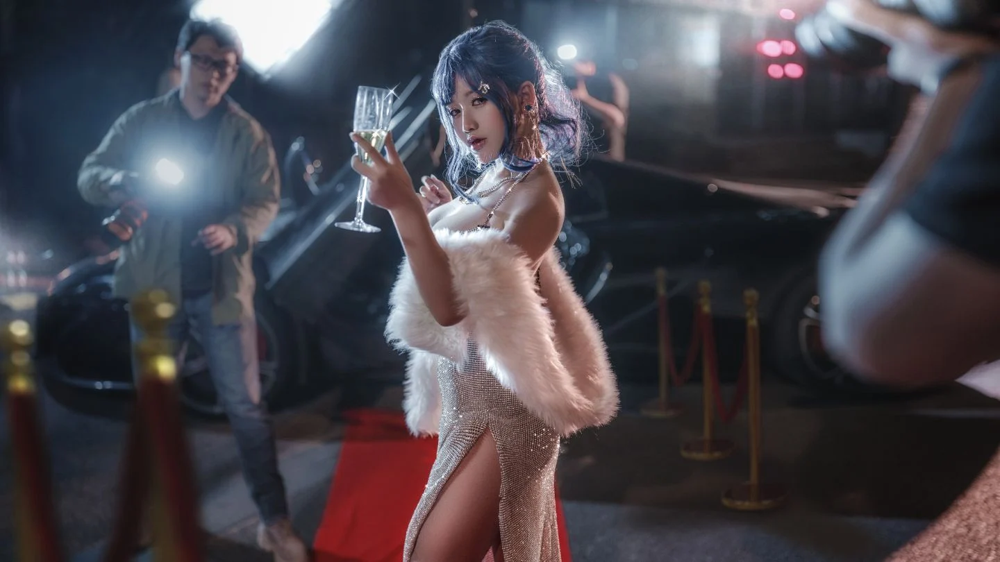 Đọc truyện hentai Tuyển tập Albums siêu phẩm Cosplay - Chap 1300 - [A Smile That Resonates] St. Louis