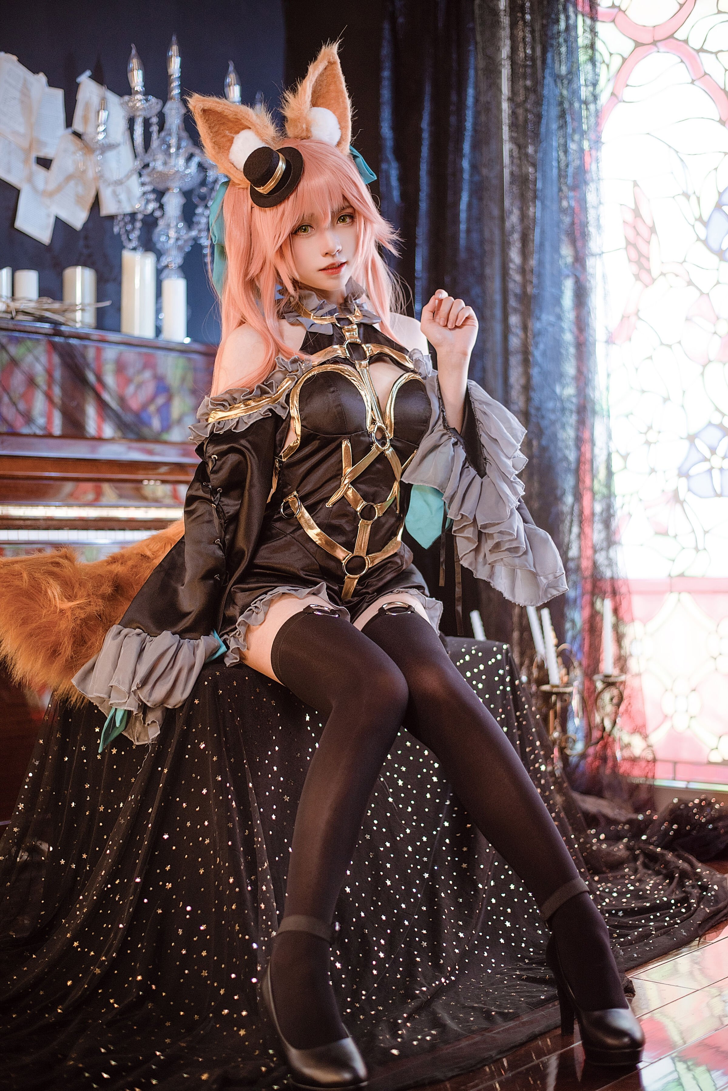 Đọc truyện hentai Tuyển tập Albums siêu phẩm Cosplay - Chap 499 - Big Curls and Small Curls - Tamamonomae is Black Magic Costume