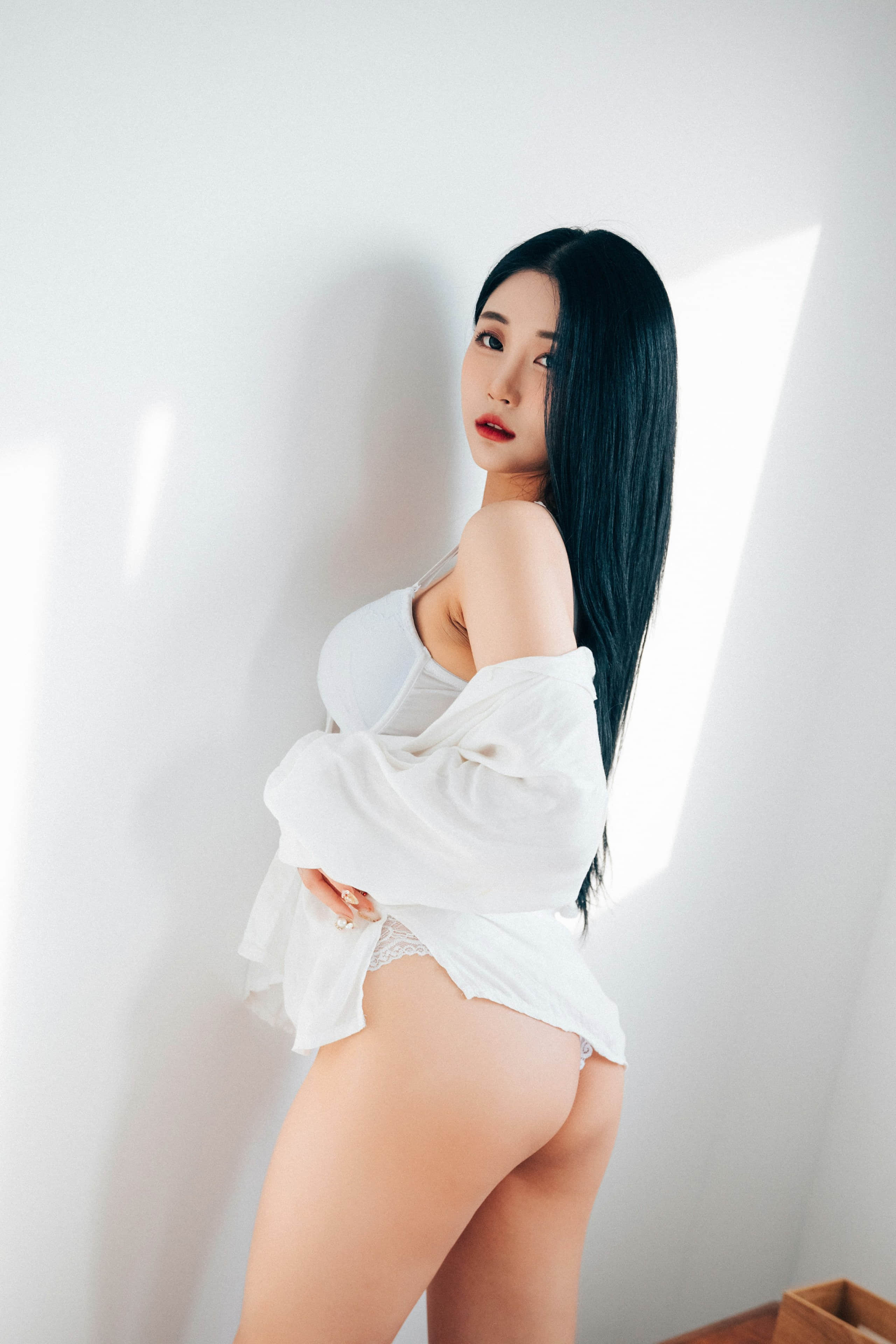 Đọc truyện hentai Tuyển tập Albums siêu phẩm Cosplay - Chap 775 - [Loozy] The undress - Bomi