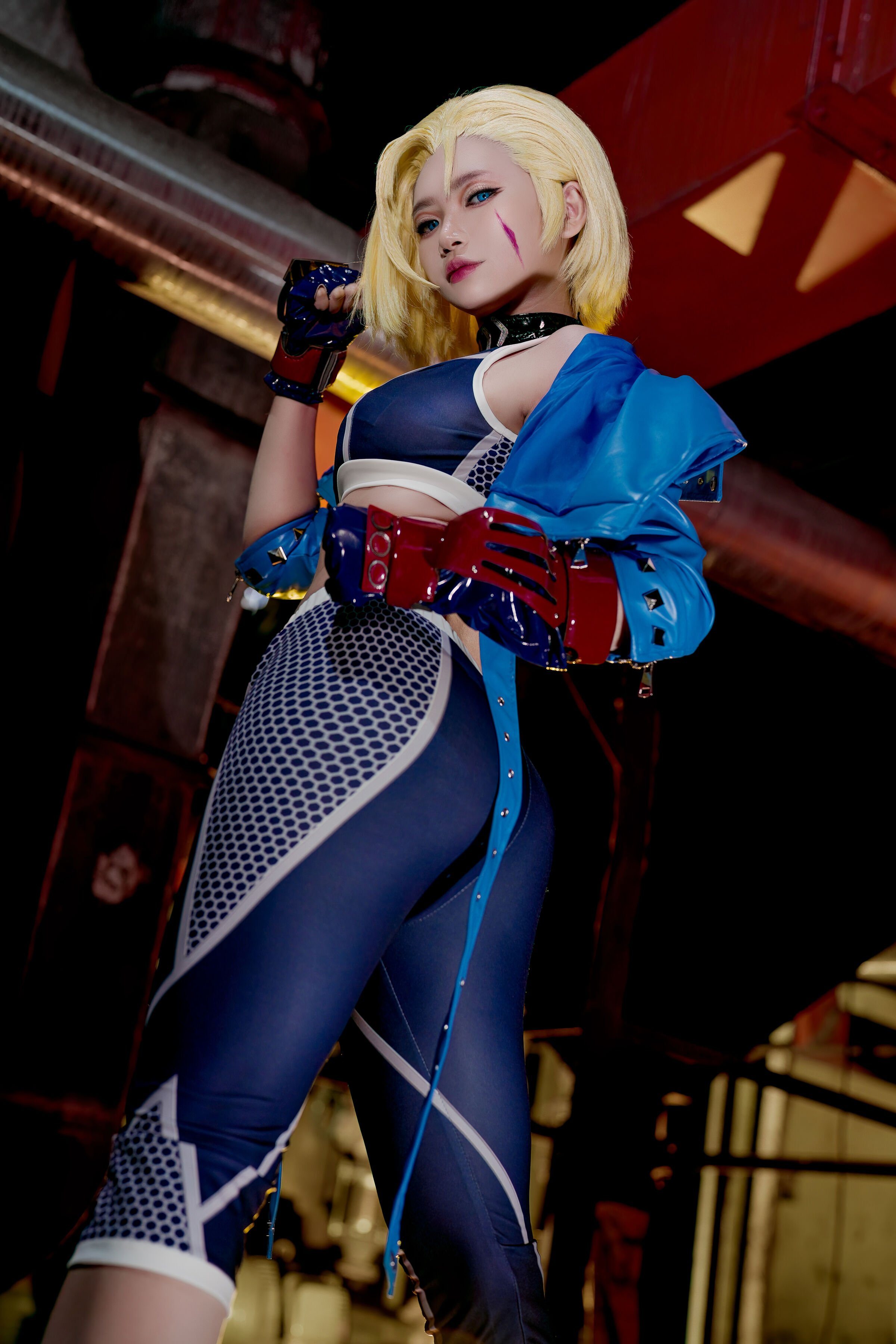 Đọc truyện hentai Tuyển tập Albums siêu phẩm Cosplay - Chap 81 - ZinieQ- Cammy Street Fighter 6