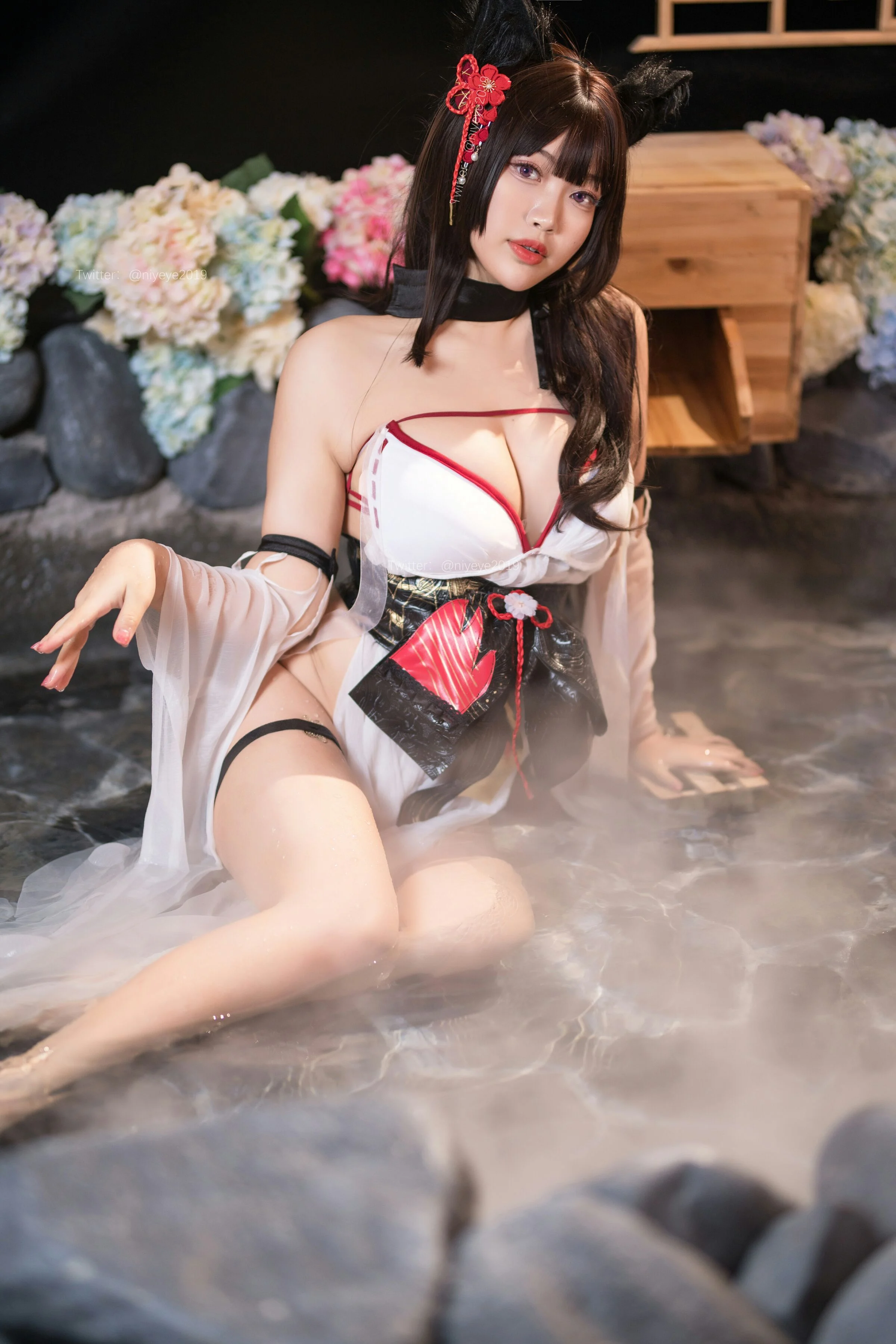Đọc truyện hentai Tuyển tập Albums siêu phẩm Cosplay - Chap 613 - Bai Yeye - Azur Lane - Amagi