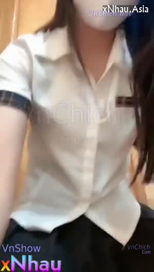 Em idol MMlive sanzai2 đi nghỉ dưỡng cắm trại tiện thể livestream public show lồn thì (Em idol MMlive sanzai2 đi nghỉ dưỡng cắm trại tiện thể livestream public show lồn thì) [26]