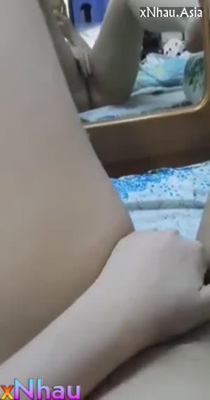 nứng tự móc trước gương hôm sau phải sng thăm em ngay (nứng tự móc trước gương hôm sau phải sng thăm em ngay) [26]